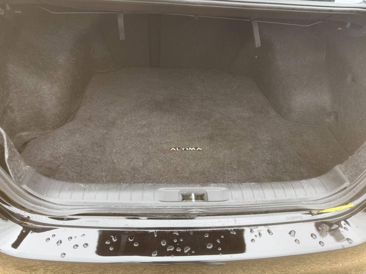 2018 BLACK NISSAN ALTIMA 2.5 S (1N4AL3AP9JC) , located at 922 W. Beacon St., Philadelphia, MS, 39350, (601) 650-3675, 32.770447, -89.127151 - Photo#19