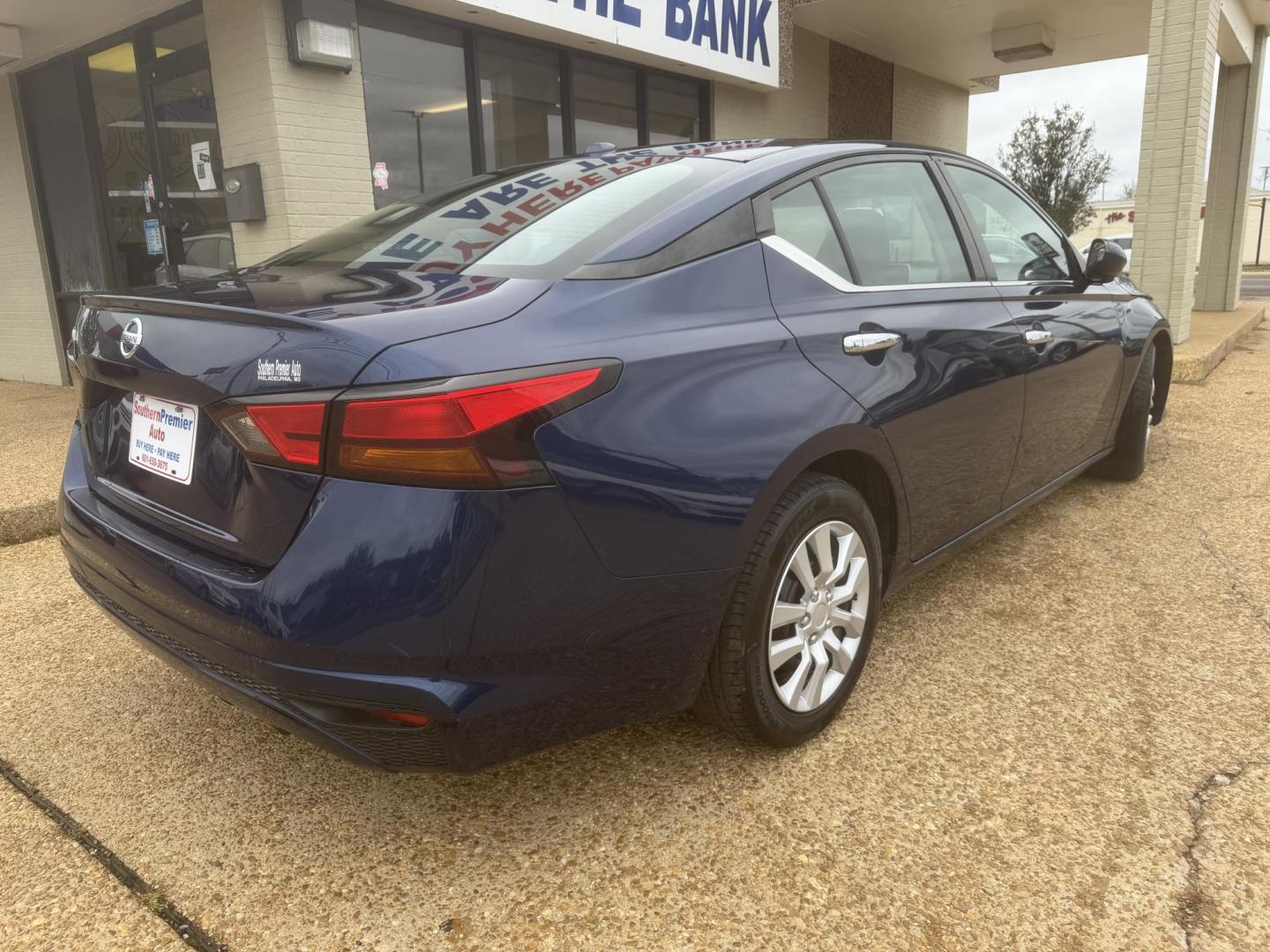 2020 BLUE NISSAN ALTIMA 2.5 S (1N4BL4BV0LC) , located at 922 W. Beacon St., Philadelphia, MS, 39350, (601) 650-3675, 32.770447, -89.127151 - Photo#5