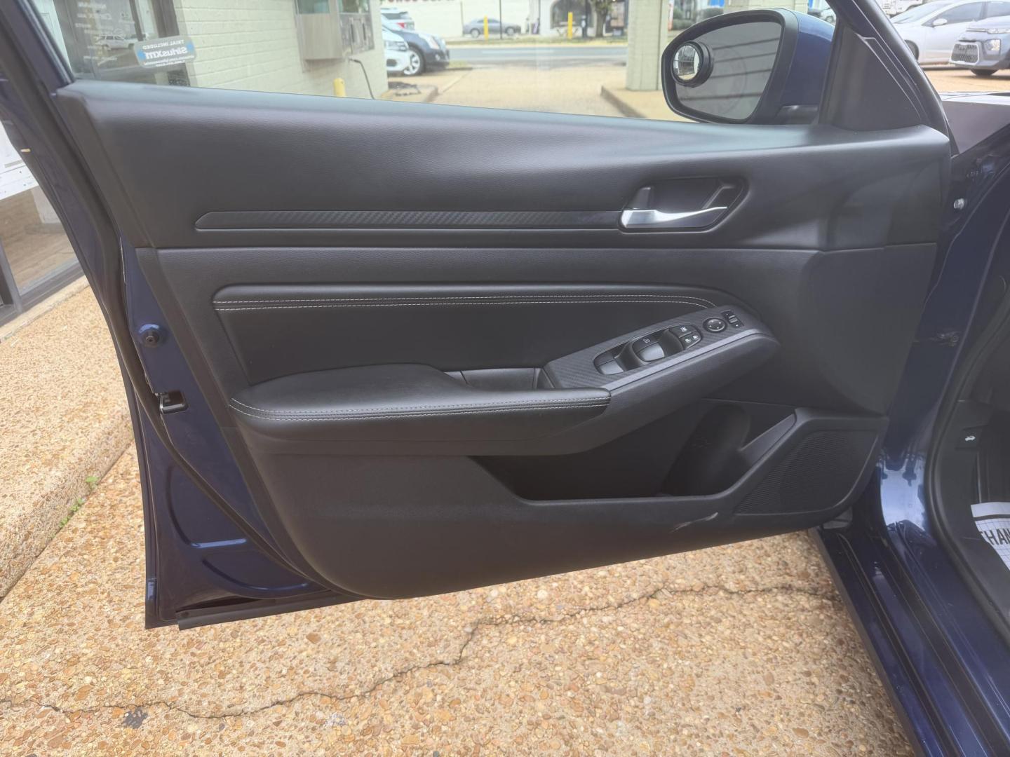 2020 BLUE NISSAN ALTIMA 2.5 S (1N4BL4BV0LC) , located at 922 W. Beacon St., Philadelphia, MS, 39350, (601) 650-3675, 32.770447, -89.127151 - Photo#8