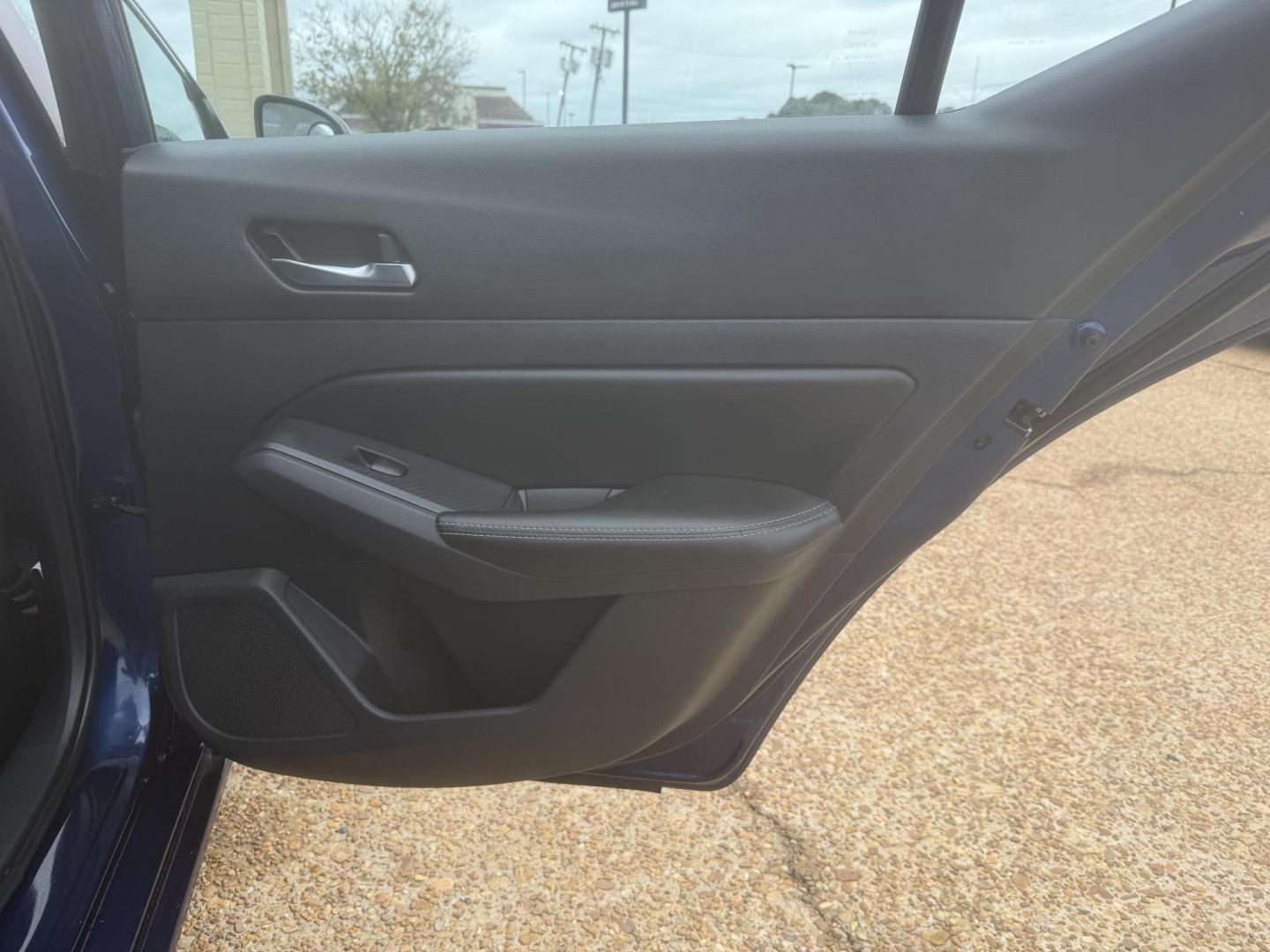 2020 BLUE NISSAN ALTIMA 2.5 S (1N4BL4BV0LC) , located at 922 W. Beacon St., Philadelphia, MS, 39350, (601) 650-3675, 32.770447, -89.127151 - Photo#15