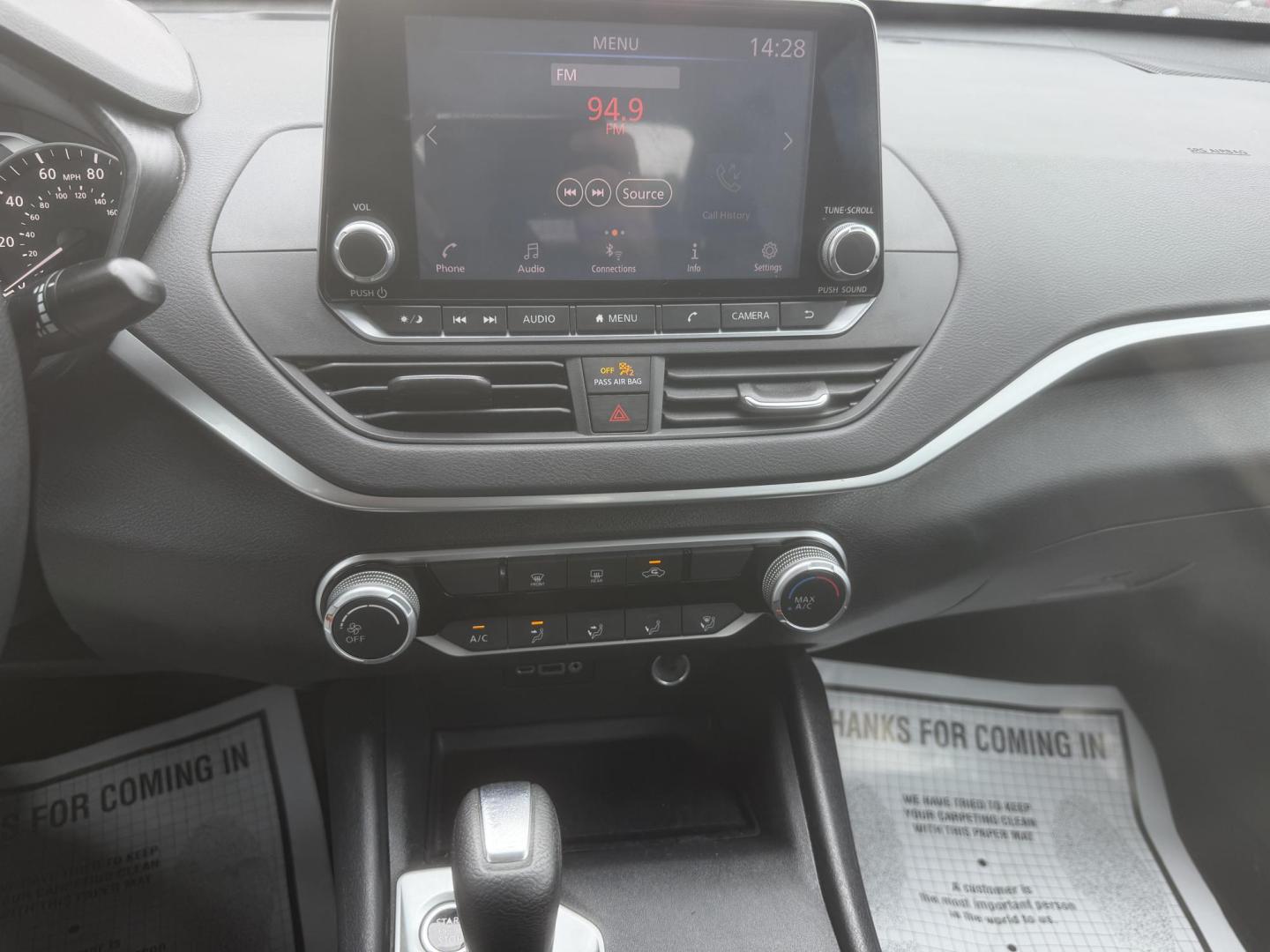 2020 BLUE NISSAN ALTIMA 2.5 S (1N4BL4BV0LC) , located at 922 W. Beacon St., Philadelphia, MS, 39350, (601) 650-3675, 32.770447, -89.127151 - Photo#17