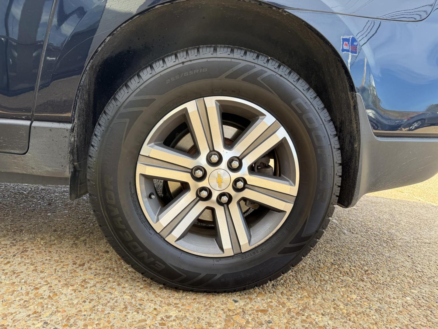 2017 BLUE CHEVROLET TRAVERSE 1LT (1GNKRGKD7HJ) , located at 922 W. Beacon St., Philadelphia, MS, 39350, (601) 650-3675, 32.770447, -89.127151 - Photo#7