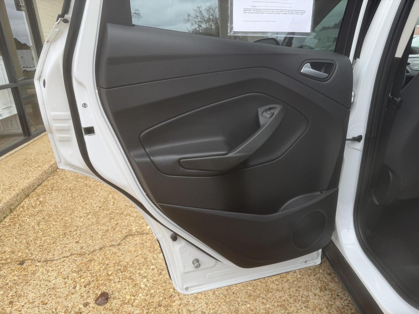 2018 WHITE FORD ESCAPE (1FMCU0GD2JU) , located at 922 W. Beacon St., Philadelphia, MS, 39350, (601) 650-3675, 32.770447, -89.127151 - Photo#12