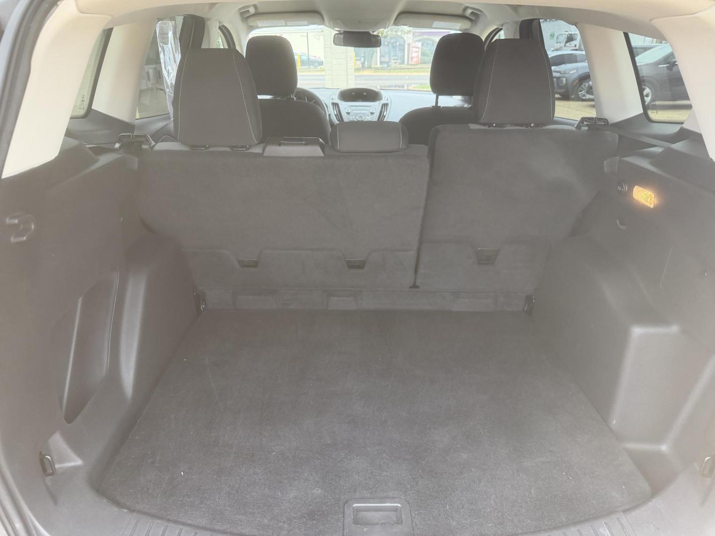 2018 WHITE FORD ESCAPE (1FMCU0GD2JU) , located at 922 W. Beacon St., Philadelphia, MS, 39350, (601) 650-3675, 32.770447, -89.127151 - Photo#18