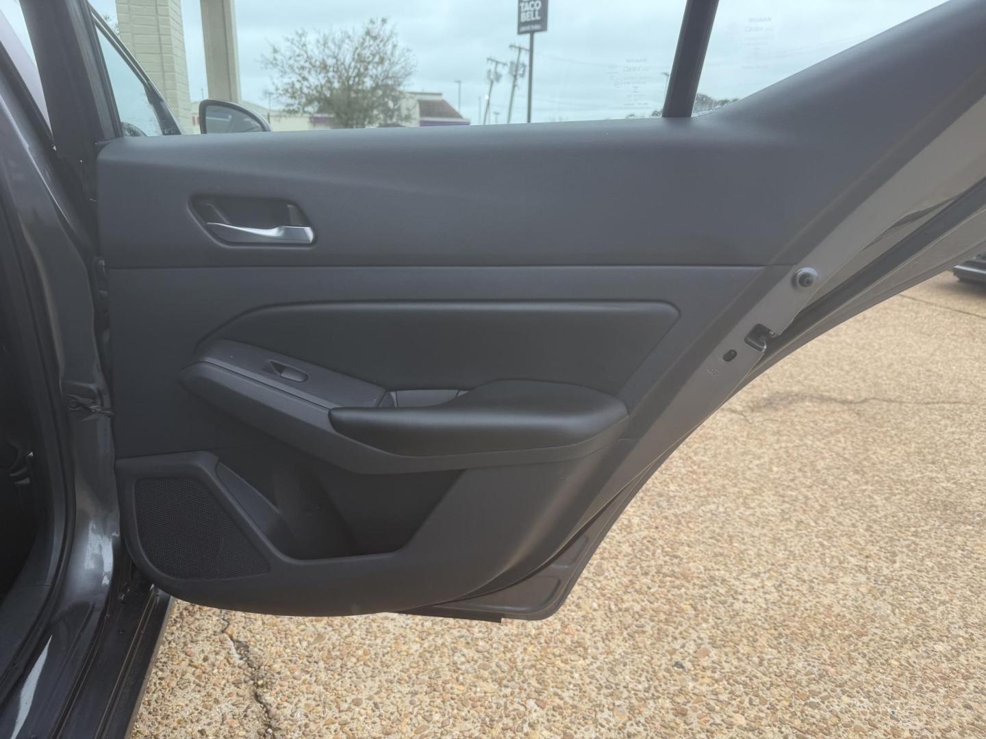 2022 GRAY NISSAN ALTIMA (1N4BL4BV9NN) , located at 922 W. Beacon St., Philadelphia, MS, 39350, (601) 650-3675, 32.770447, -89.127151 - Photo#15