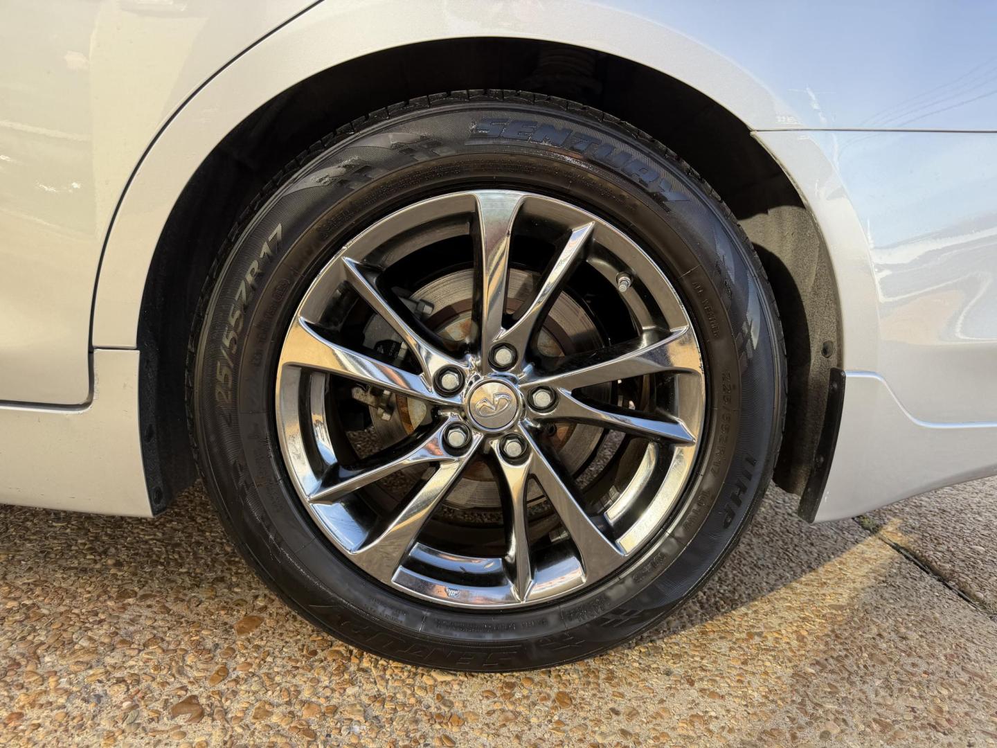 2015 SILVER INFINITI Q50 BASE; PREMIUM (JN1BV7AP2FM) , located at 922 W. Beacon St., Philadelphia, MS, 39350, (601) 650-3675, 32.770447, -89.127151 - Photo#7