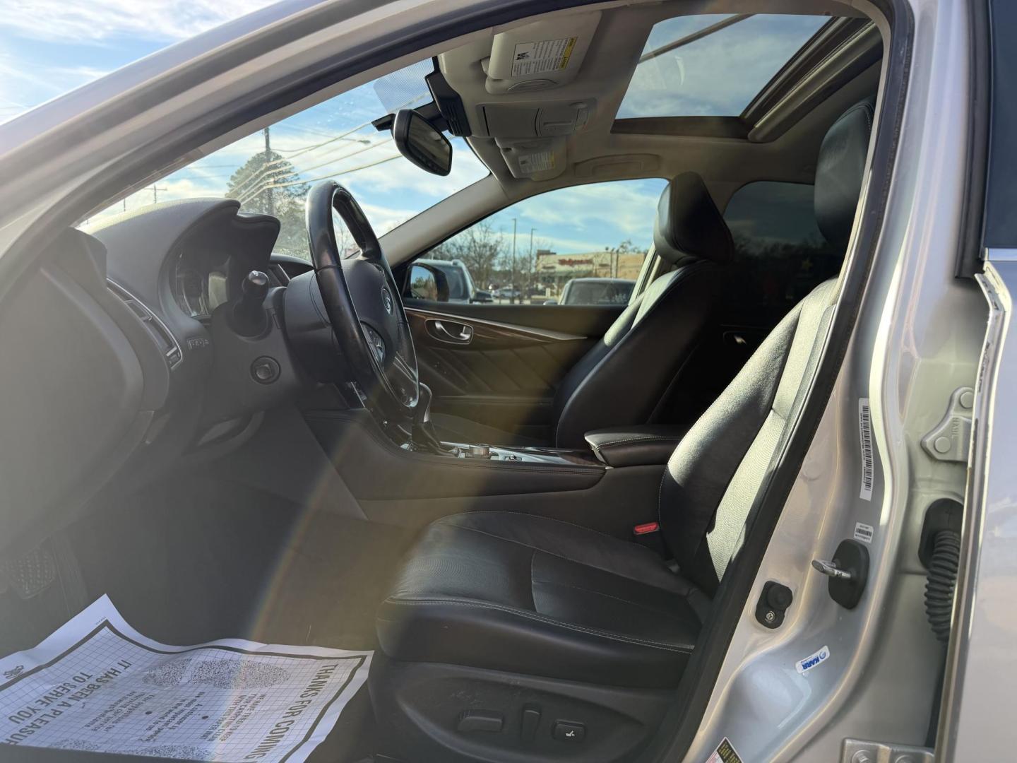 2015 SILVER INFINITI Q50 BASE; PREMIUM (JN1BV7AP2FM) , located at 922 W. Beacon St., Philadelphia, MS, 39350, (601) 650-3675, 32.770447, -89.127151 - Photo#9
