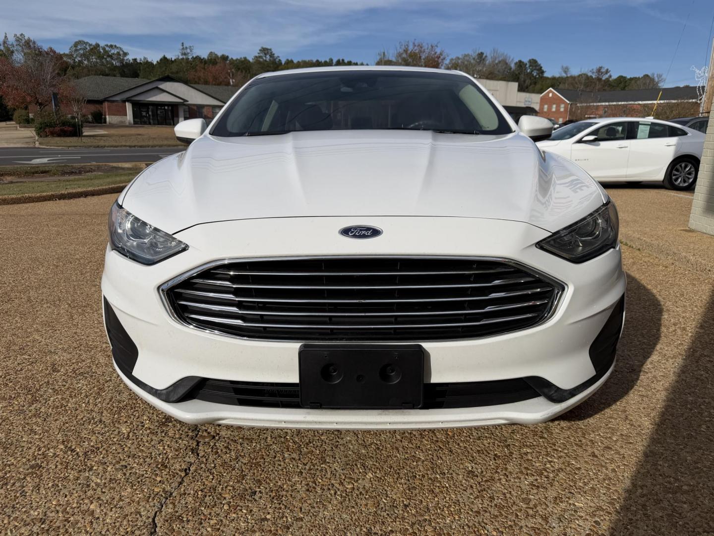 2020 WHITE FORD FUSION SE (3FA6P0HDXLR) , located at 922 W. Beacon St., Philadelphia, MS, 39350, (601) 650-3675, 32.770447, -89.127151 - Photo#1