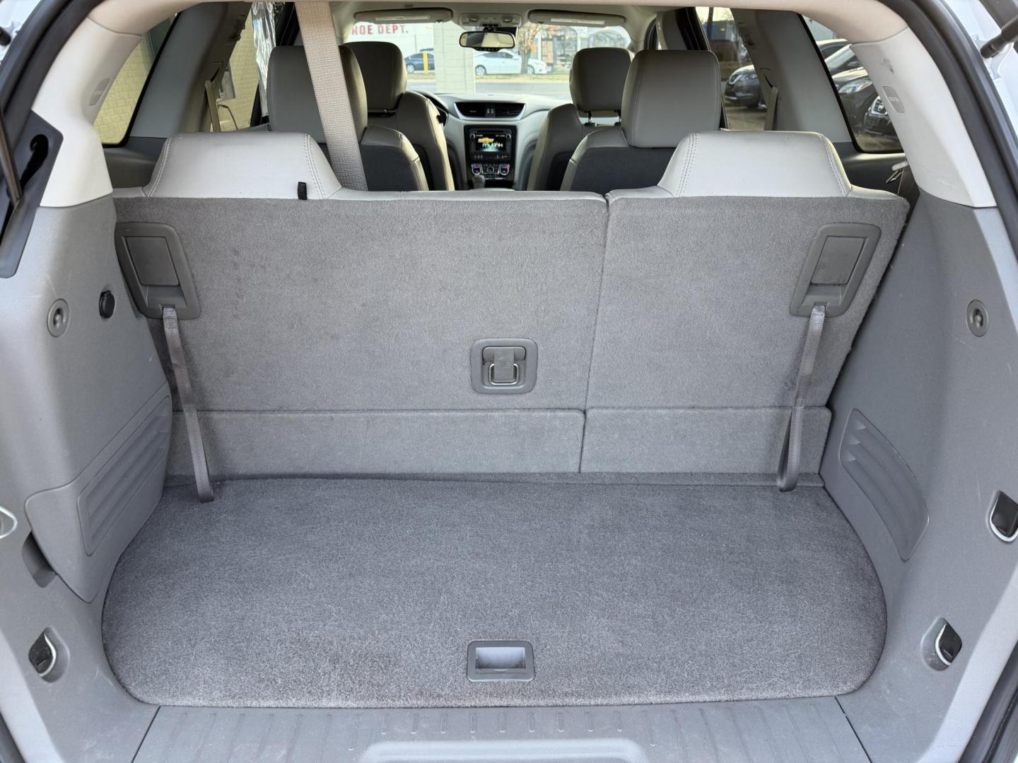 2016 WHITE CHEVROLET TRAVERSE LTZ (1GNKRJKD1GJ) , located at 922 W. Beacon St., Philadelphia, MS, 39350, (601) 650-3675, 32.770447, -89.127151 - Photo#19