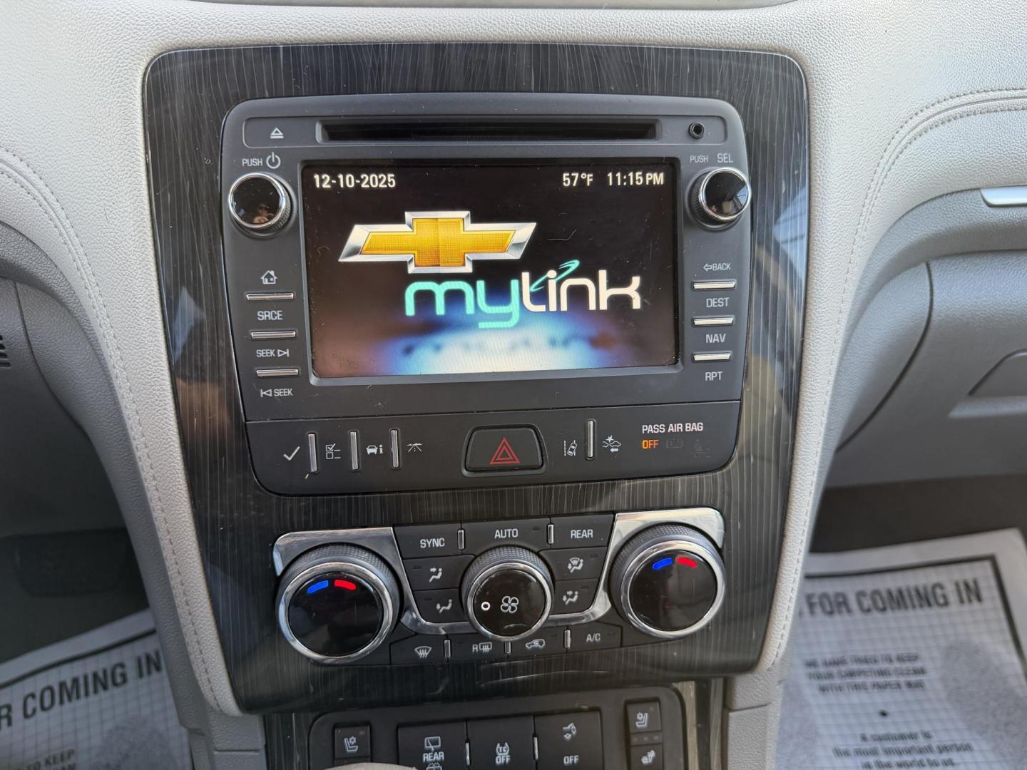 2016 WHITE CHEVROLET TRAVERSE LTZ (1GNKRJKD1GJ) , located at 922 W. Beacon St., Philadelphia, MS, 39350, (601) 650-3675, 32.770447, -89.127151 - Photo#17