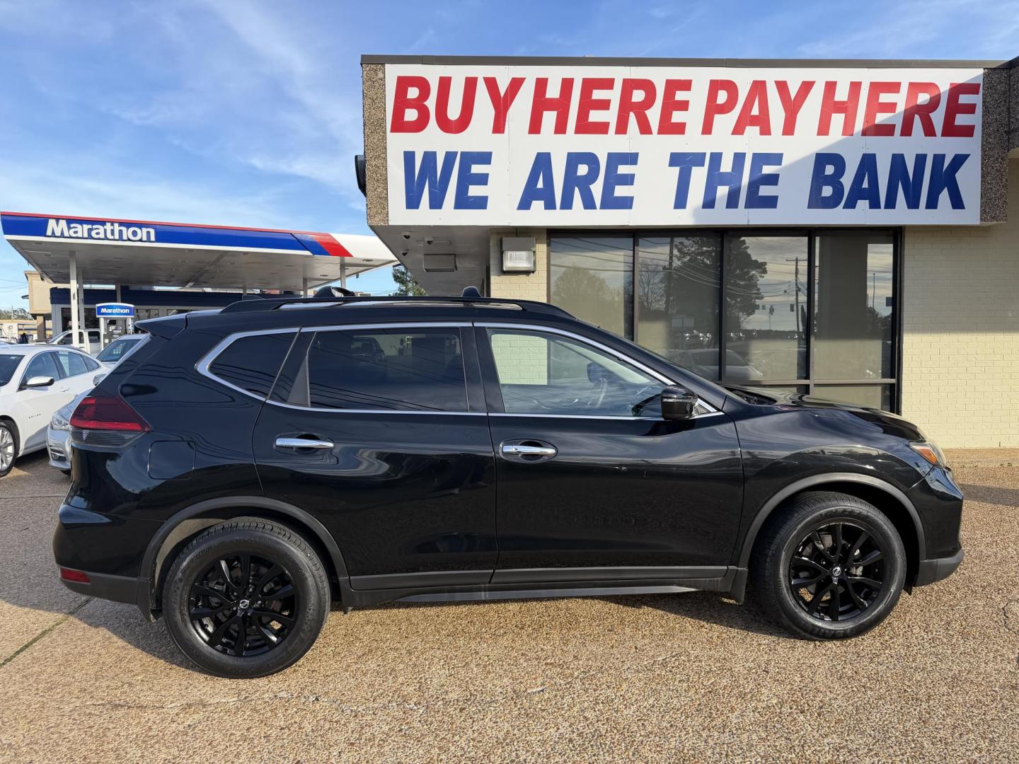 2018 BLACK NISSAN ROGUE SV (5N1AT2MT2JC) , located at 922 W. Beacon St., Philadelphia, MS, 39350, (601) 650-3675, 32.770447, -89.127151 - Photo#6