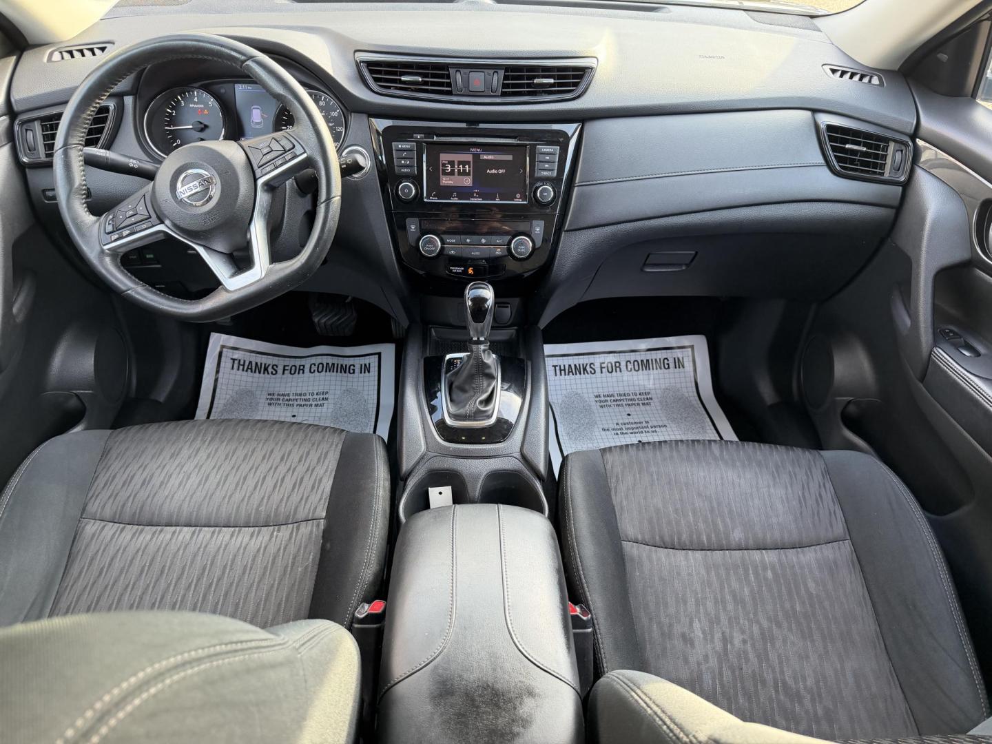 2018 BLACK NISSAN ROGUE SV (5N1AT2MT2JC) , located at 922 W. Beacon St., Philadelphia, MS, 39350, (601) 650-3675, 32.770447, -89.127151 - Photo#16