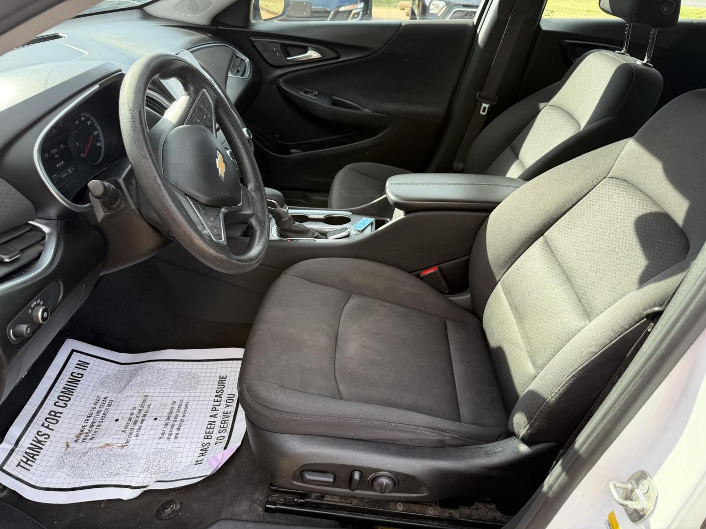 2021 WHITE CHEVROLET MALIBU LT (1G1ZD5ST6MF) , located at 922 W. Beacon St., Philadelphia, MS, 39350, (601) 650-3675, 32.770447, -89.127151 - Photo#9