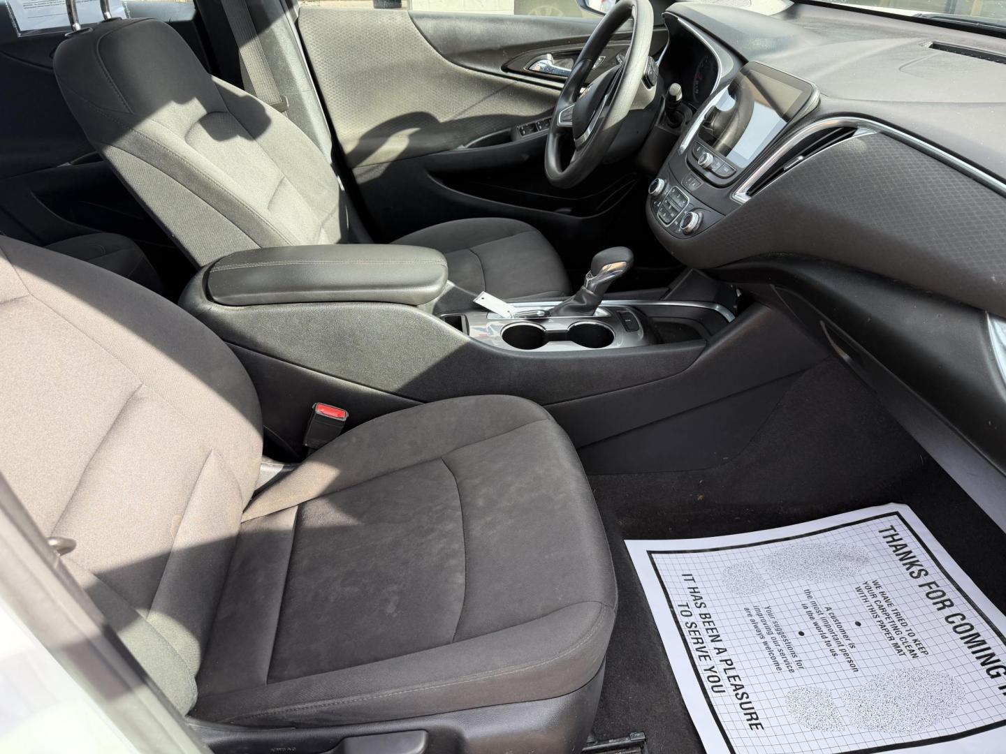 2021 WHITE CHEVROLET MALIBU LT (1G1ZD5ST6MF) , located at 922 W. Beacon St., Philadelphia, MS, 39350, (601) 650-3675, 32.770447, -89.127151 - Photo#10