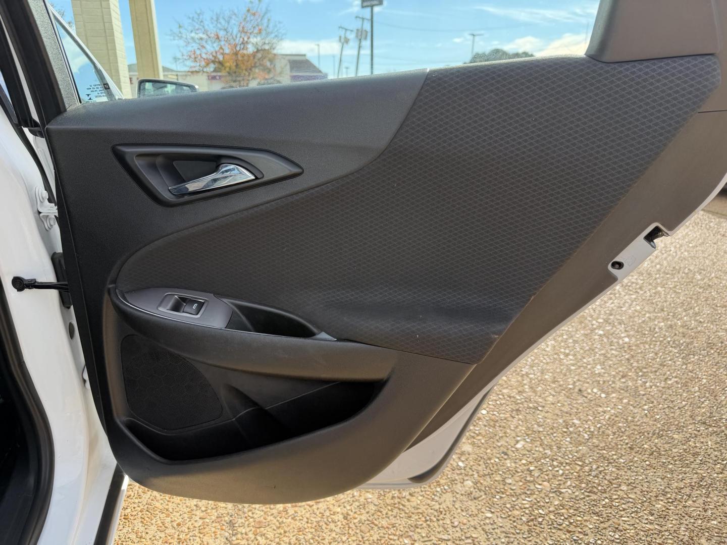 2021 WHITE CHEVROLET MALIBU LT (1G1ZD5ST6MF) , located at 922 W. Beacon St., Philadelphia, MS, 39350, (601) 650-3675, 32.770447, -89.127151 - Photo#15