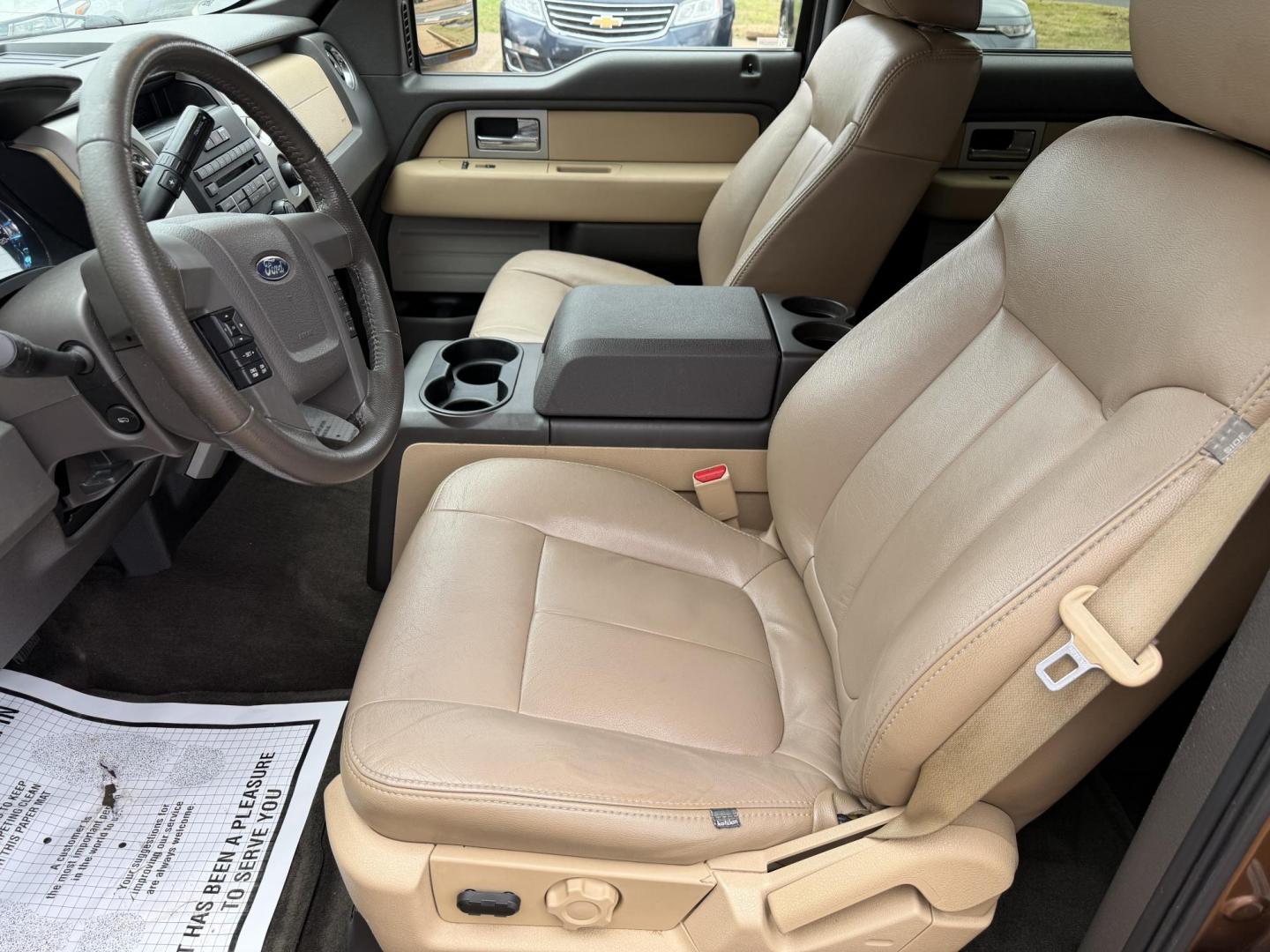 2011 GOLD FORD F-150 XLT (1FTEW1CMXBK) , located at 922 W. Beacon St., Philadelphia, MS, 39350, (601) 650-3675, 32.770447, -89.127151 - Photo#9