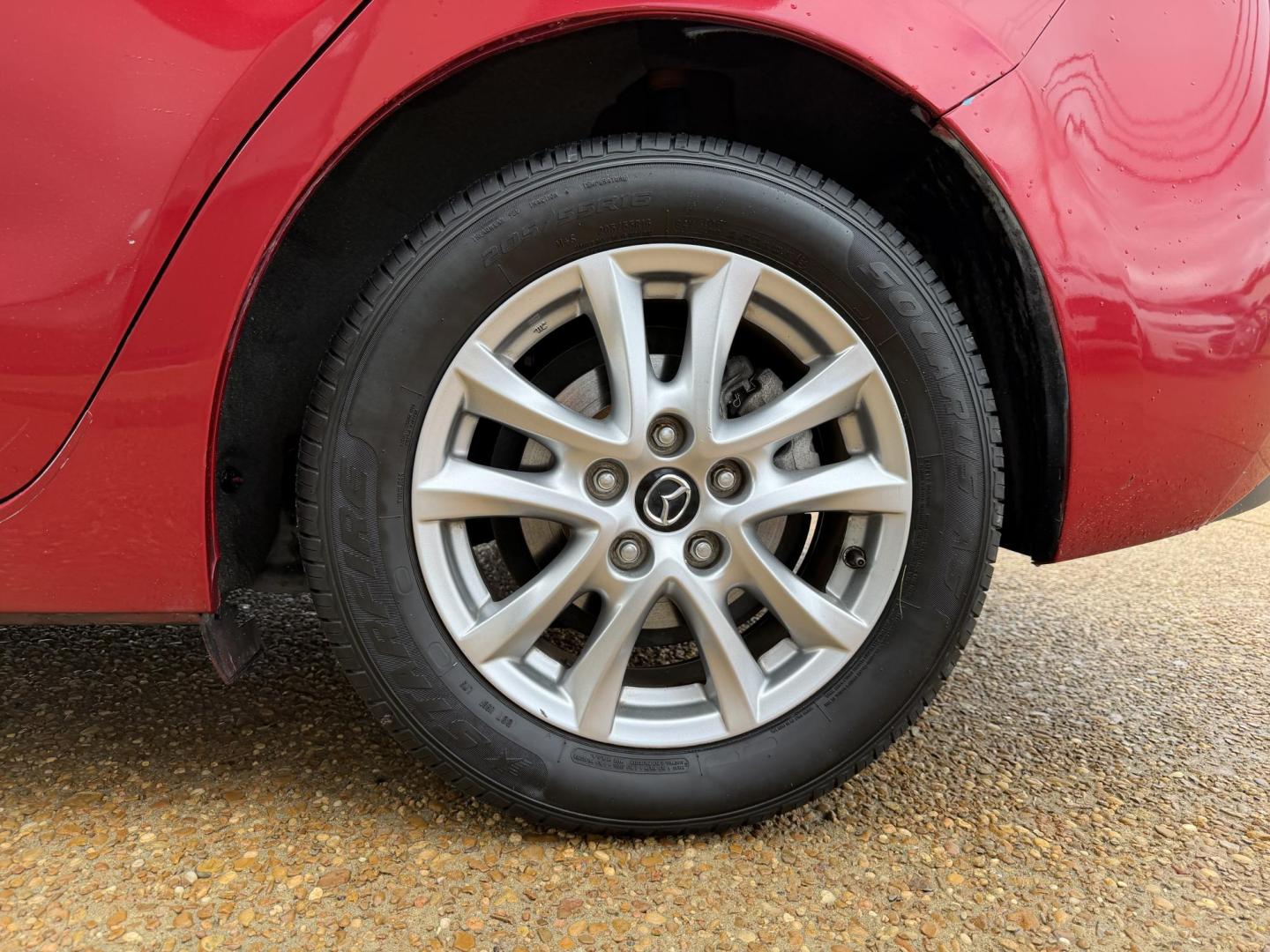 2016 RED MAZDA MAZDA3 I SPORT W/SKY (JM1BM1U73G1) , located at 922 W. Beacon St., Philadelphia, MS, 39350, (601) 650-3675, 32.770447, -89.127151 - Photo#7