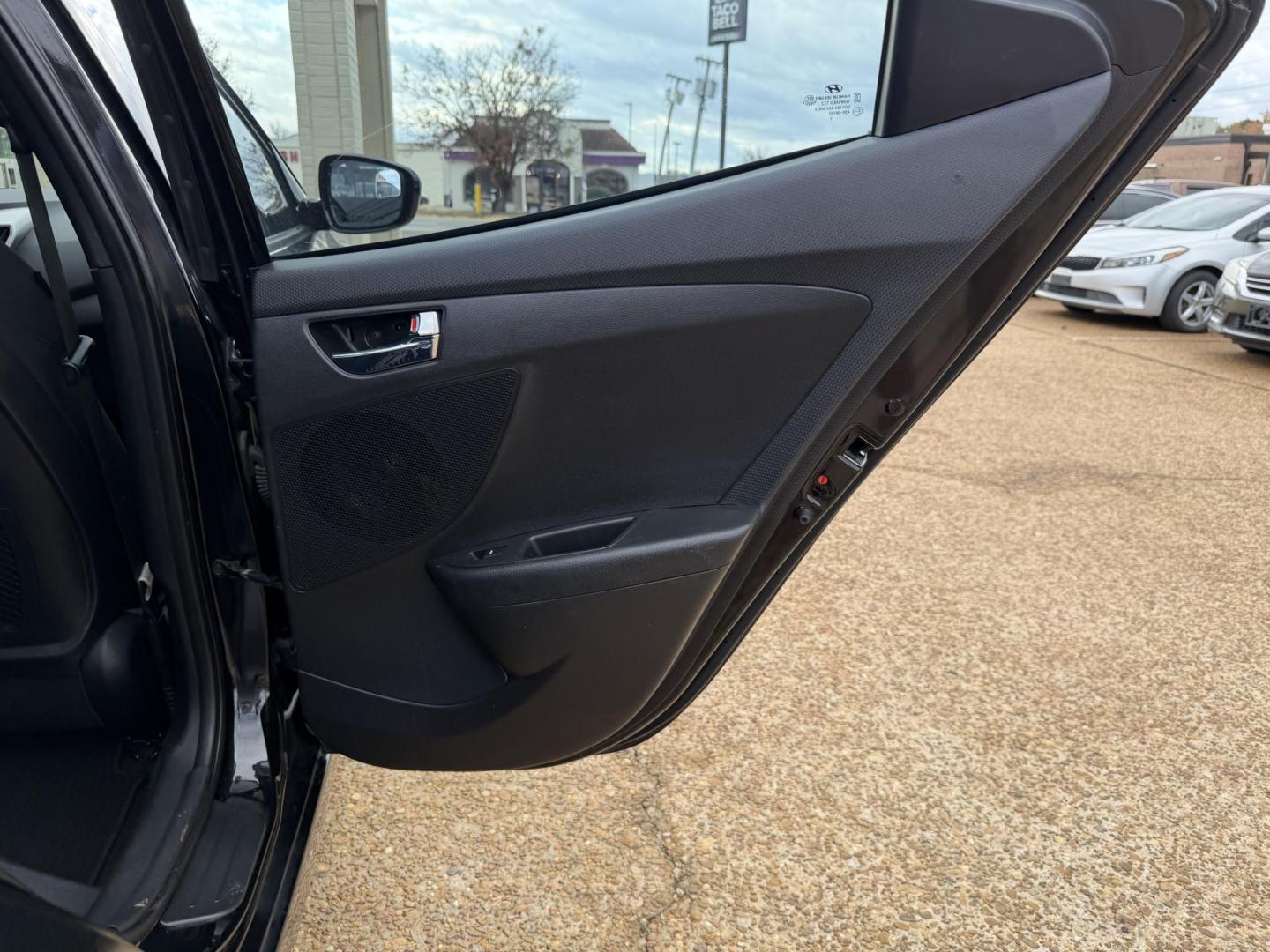 2017 BLACK HYUNDAI VELOSTER BASE (KMHTC6AD6HU) , located at 922 W. Beacon St., Philadelphia, MS, 39350, (601) 650-3675, 32.770447, -89.127151 - Photo#13