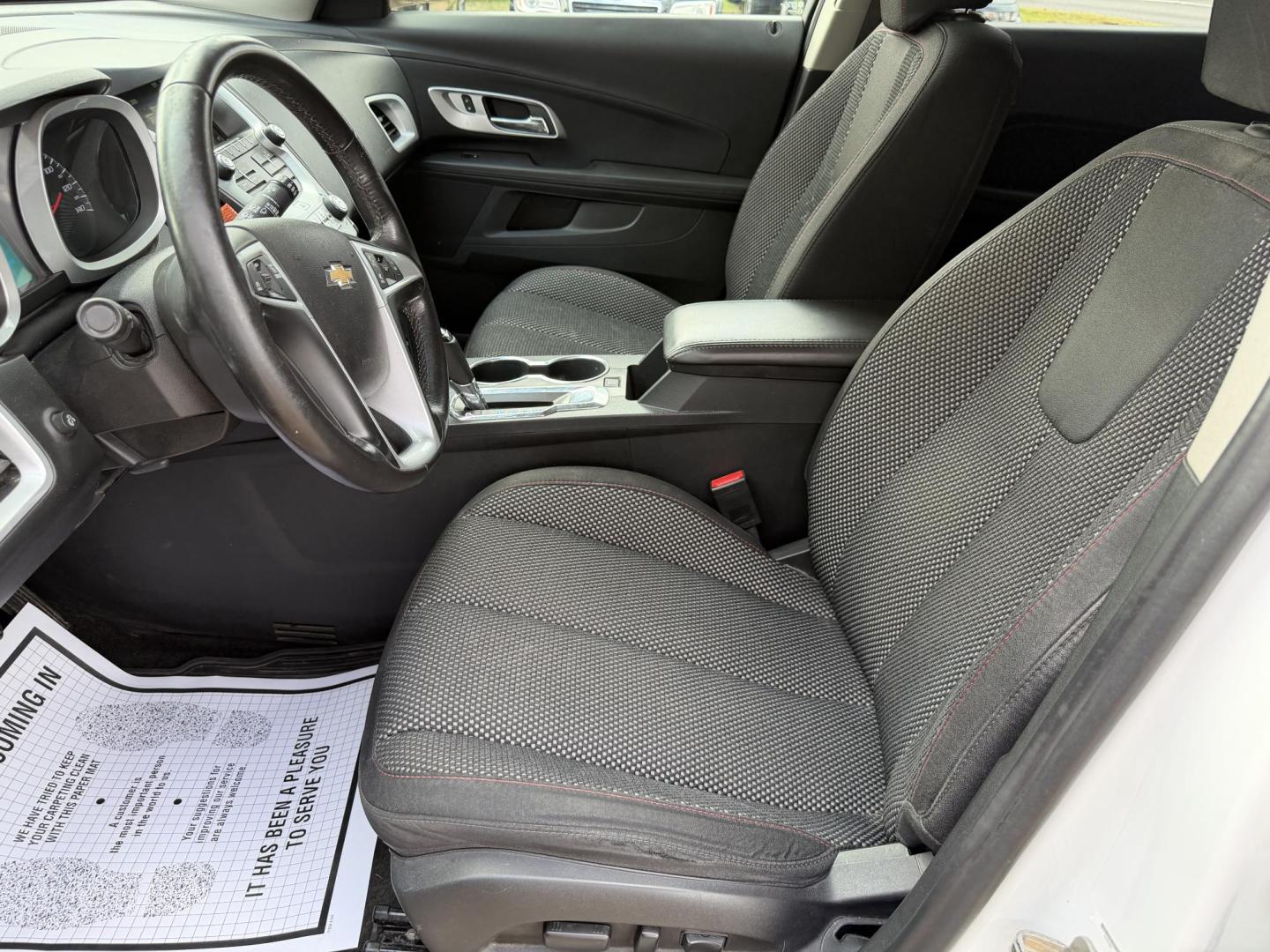 2017 WHITE CHEVROLET EQUINOX LT (2GNALCEK3H1) , located at 922 W. Beacon St., Philadelphia, MS, 39350, (601) 650-3675, 32.770447, -89.127151 - Photo#9