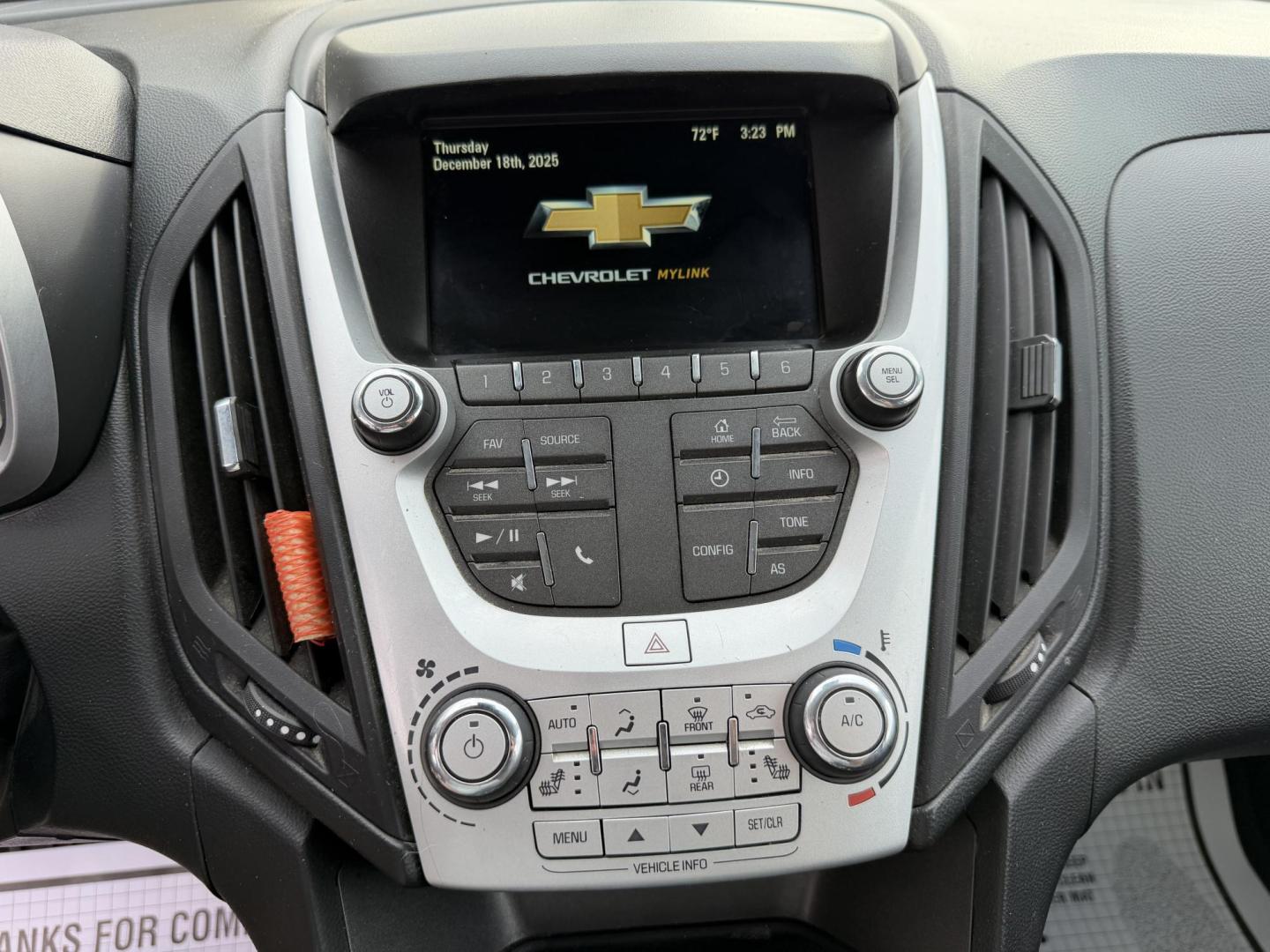 2017 WHITE CHEVROLET EQUINOX LT (2GNALCEK3H1) , located at 922 W. Beacon St., Philadelphia, MS, 39350, (601) 650-3675, 32.770447, -89.127151 - Photo#17