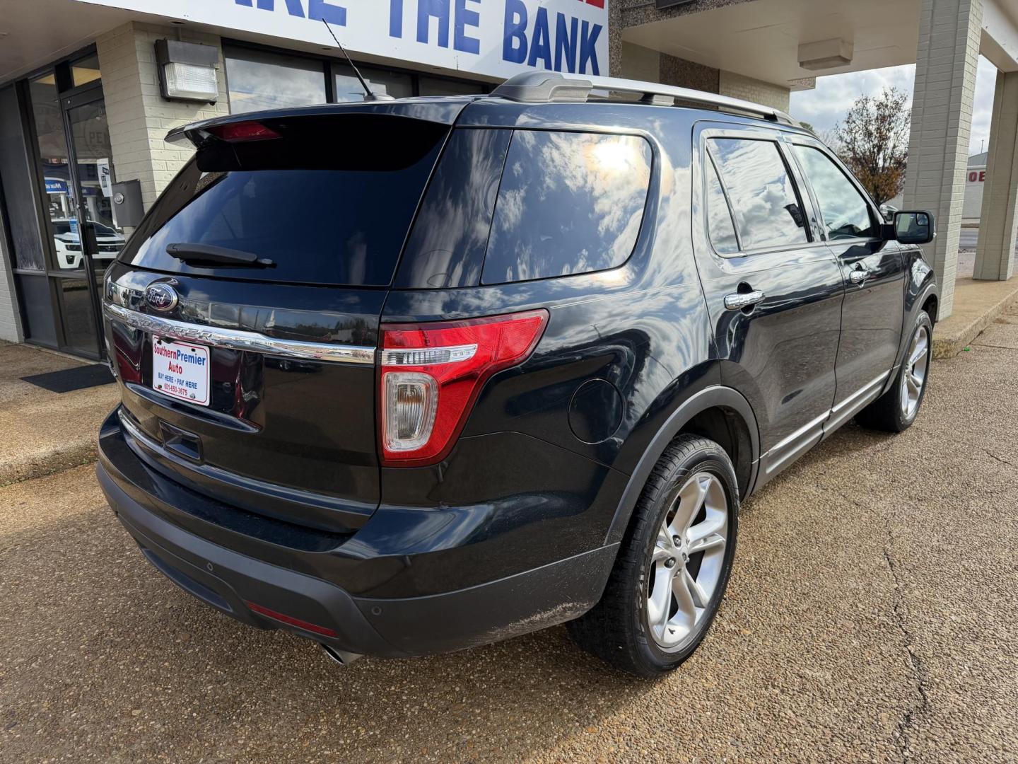 2014 BLACK FORD EXPLORER LIMITED (1FM5K7F86EG) , located at 922 W. Beacon St., Philadelphia, MS, 39350, (601) 650-3675, 32.770447, -89.127151 - Photo#5