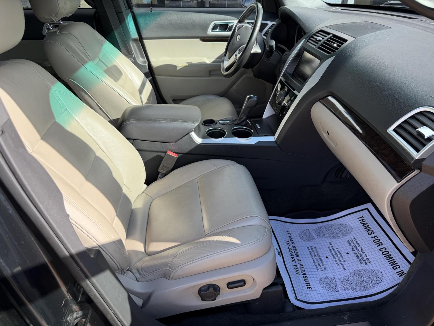 2014 BLACK FORD EXPLORER LIMITED (1FM5K7F86EG) , located at 922 W. Beacon St., Philadelphia, MS, 39350, (601) 650-3675, 32.770447, -89.127151 - Photo#10