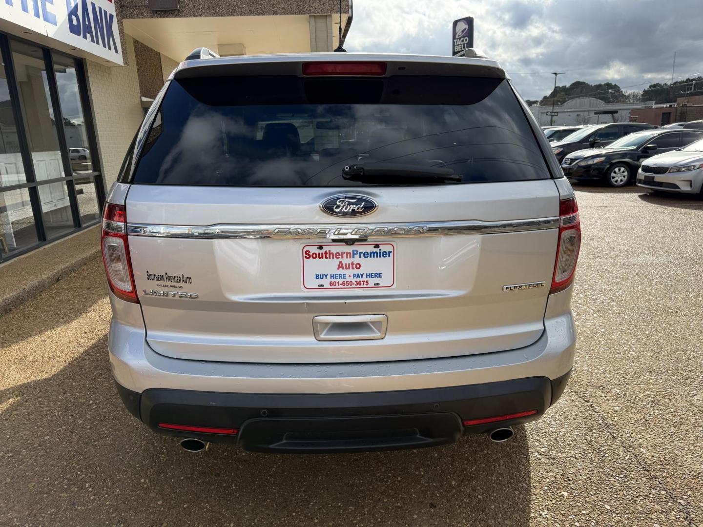 2014 SILVER FORD EXPLORER LIMITED (1FM5K7F84EG) , located at 922 W. Beacon St., Philadelphia, MS, 39350, (601) 650-3675, 32.770447, -89.127151 - Photo#4