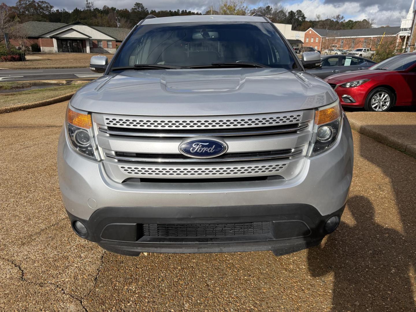 2014 SILVER FORD EXPLORER LIMITED (1FM5K7F84EG) , located at 922 W. Beacon St., Philadelphia, MS, 39350, (601) 650-3675, 32.770447, -89.127151 - Photo#1