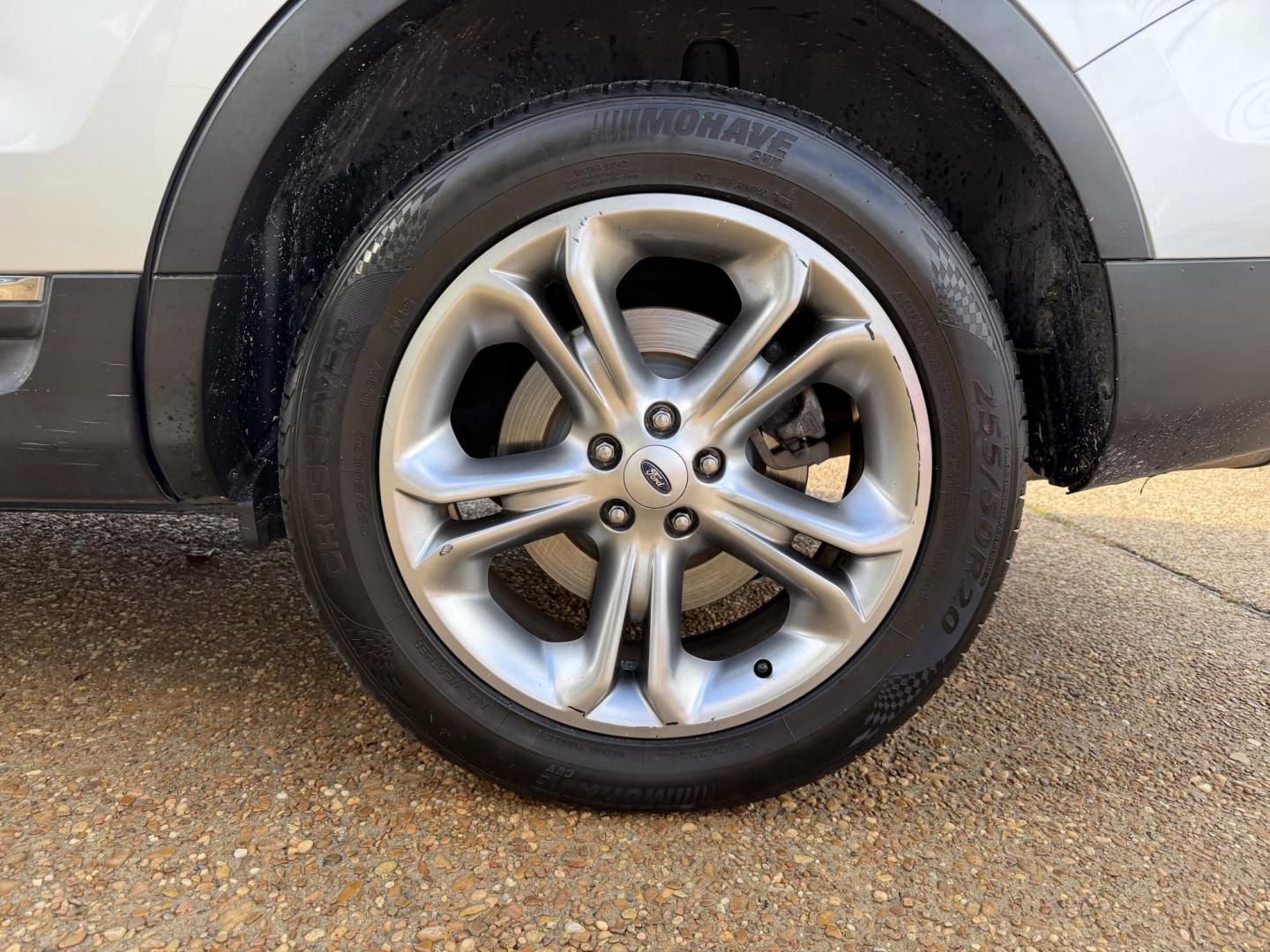 2014 SILVER FORD EXPLORER LIMITED (1FM5K7F84EG) , located at 922 W. Beacon St., Philadelphia, MS, 39350, (601) 650-3675, 32.770447, -89.127151 - Photo#7