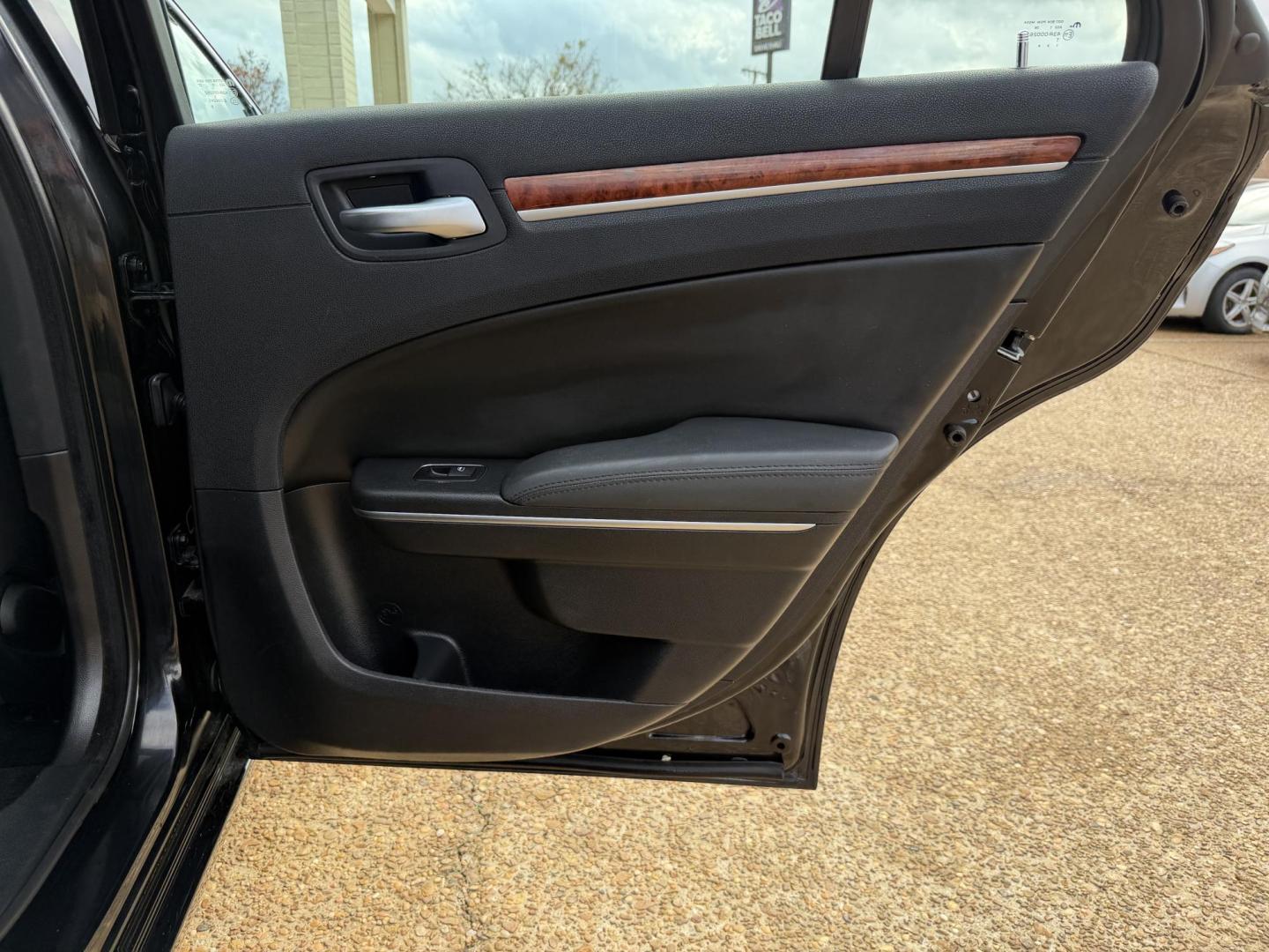 2012 BLACK CHRYSLER 300 (2C3CCAAG6CH) , located at 922 W. Beacon St., Philadelphia, MS, 39350, (601) 650-3675, 32.770447, -89.127151 - Photo#15