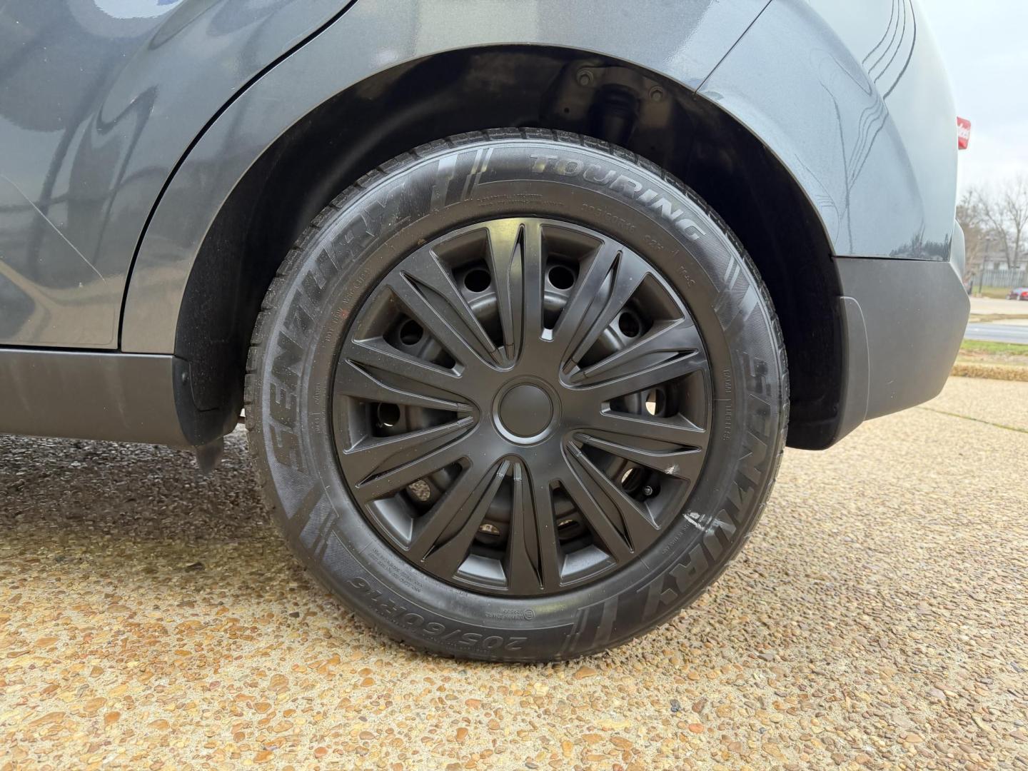 2020 GRAY KIA SOUL LX (KNDJ23AU2L7) , located at 922 W. Beacon St., Philadelphia, MS, 39350, (601) 650-3675, 32.770447, -89.127151 - Photo#7