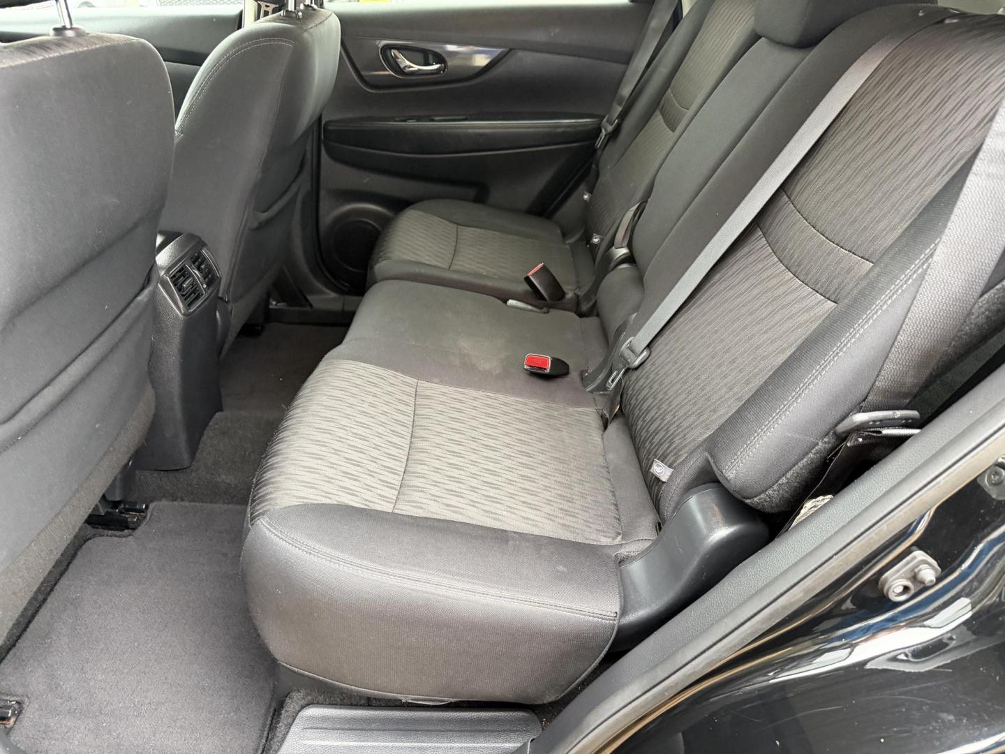 2019 BLACK NISSAN ROGUE SV (5N1AT2MT4KC) , located at 922 W. Beacon St., Philadelphia, MS, 39350, (601) 650-3675, 32.770447, -89.127151 - Photo#12