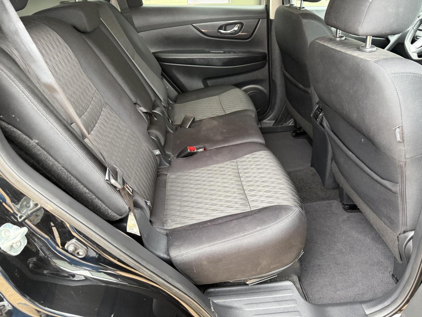 2019 BLACK NISSAN ROGUE SV (5N1AT2MT4KC) , located at 922 W. Beacon St., Philadelphia, MS, 39350, (601) 650-3675, 32.770447, -89.127151 - Photo#13