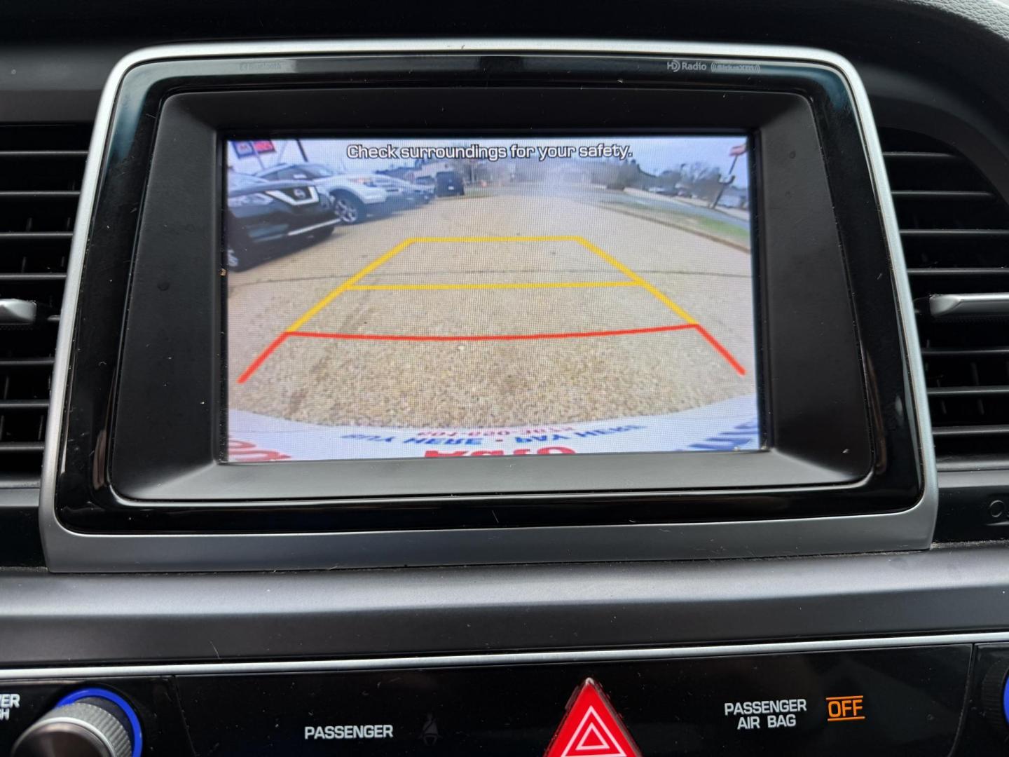 2019 WHITE HYUNDAI SONATA SEL (5NPE34AF1KH) , located at 922 W. Beacon St., Philadelphia, MS, 39350, (601) 650-3675, 32.770447, -89.127151 - Photo#17