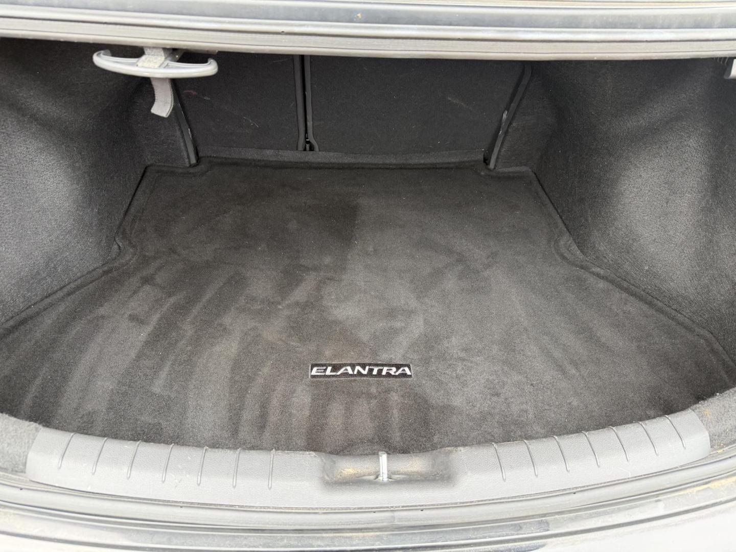 2020 BLACK HYUNDAI ELANTRA SEL (5NPD84LF7LH) , located at 922 W. Beacon St., Philadelphia, MS, 39350, (601) 650-3675, 32.770447, -89.127151 - Photo#18