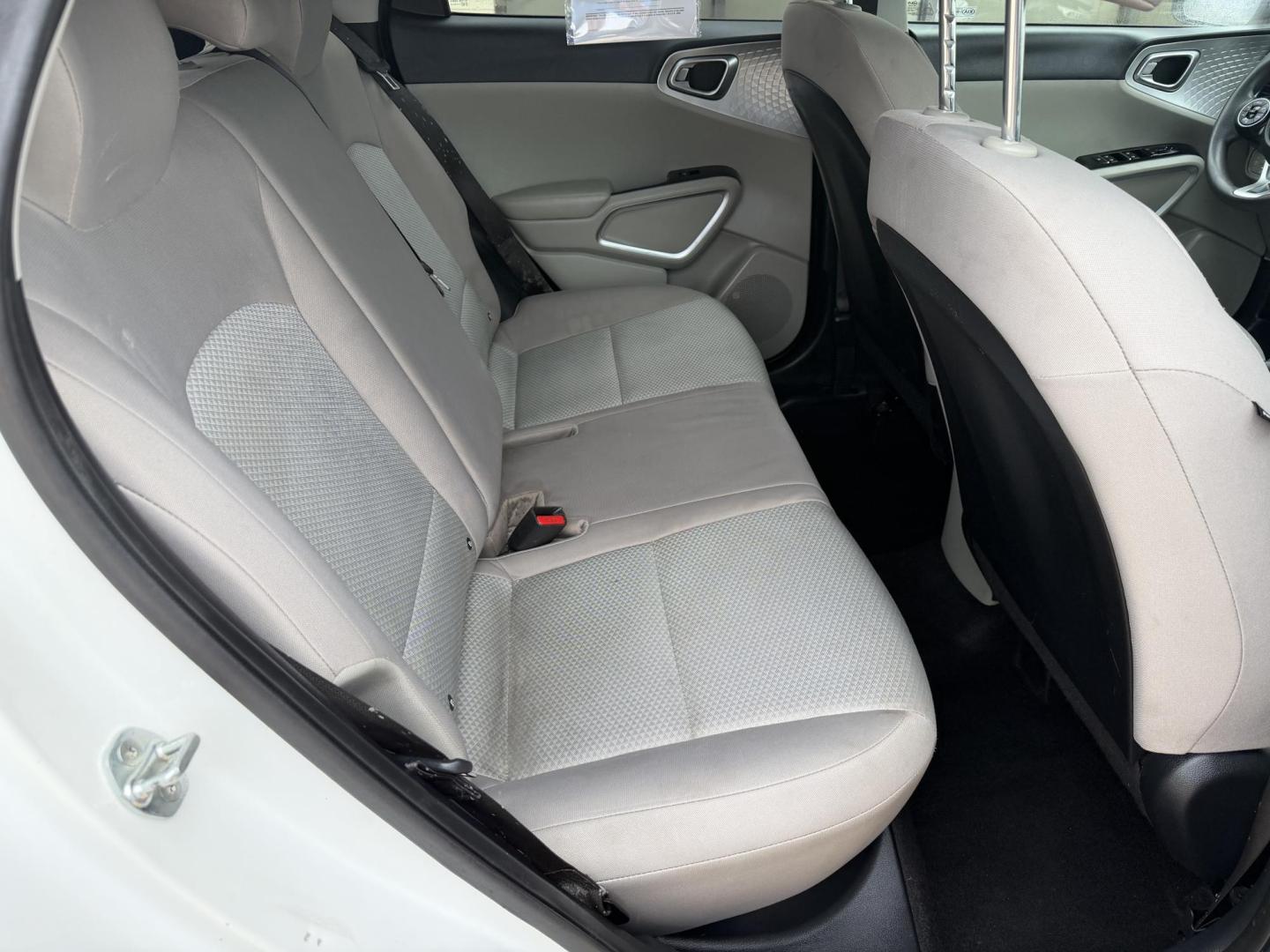 2022 WHITE KIA SOUL LX (KNDJ23AU7N7) , located at 922 W. Beacon St., Philadelphia, MS, 39350, (601) 650-3675, 32.770447, -89.127151 - Photo#14