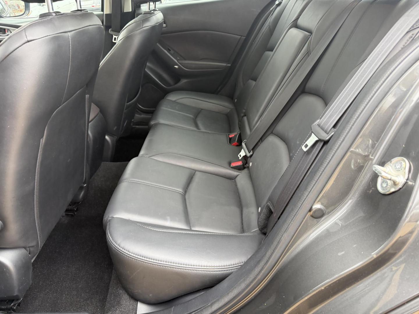 2018 GRAY MAZDA MAZDA3 TOURING (3MZBN1V30JM) , located at 922 W. Beacon St., Philadelphia, MS, 39350, (601) 650-3675, 32.770447, -89.127151 - Photo#13