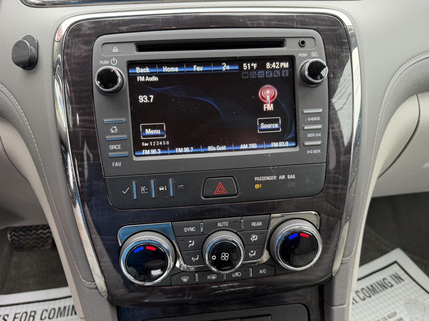 2017 SILVER BUICK ENCLAVE CONVENIENCE (5GAKRAKDXHJ) , located at 922 W. Beacon St., Philadelphia, MS, 39350, (601) 650-3675, 32.770447, -89.127151 - Photo#17