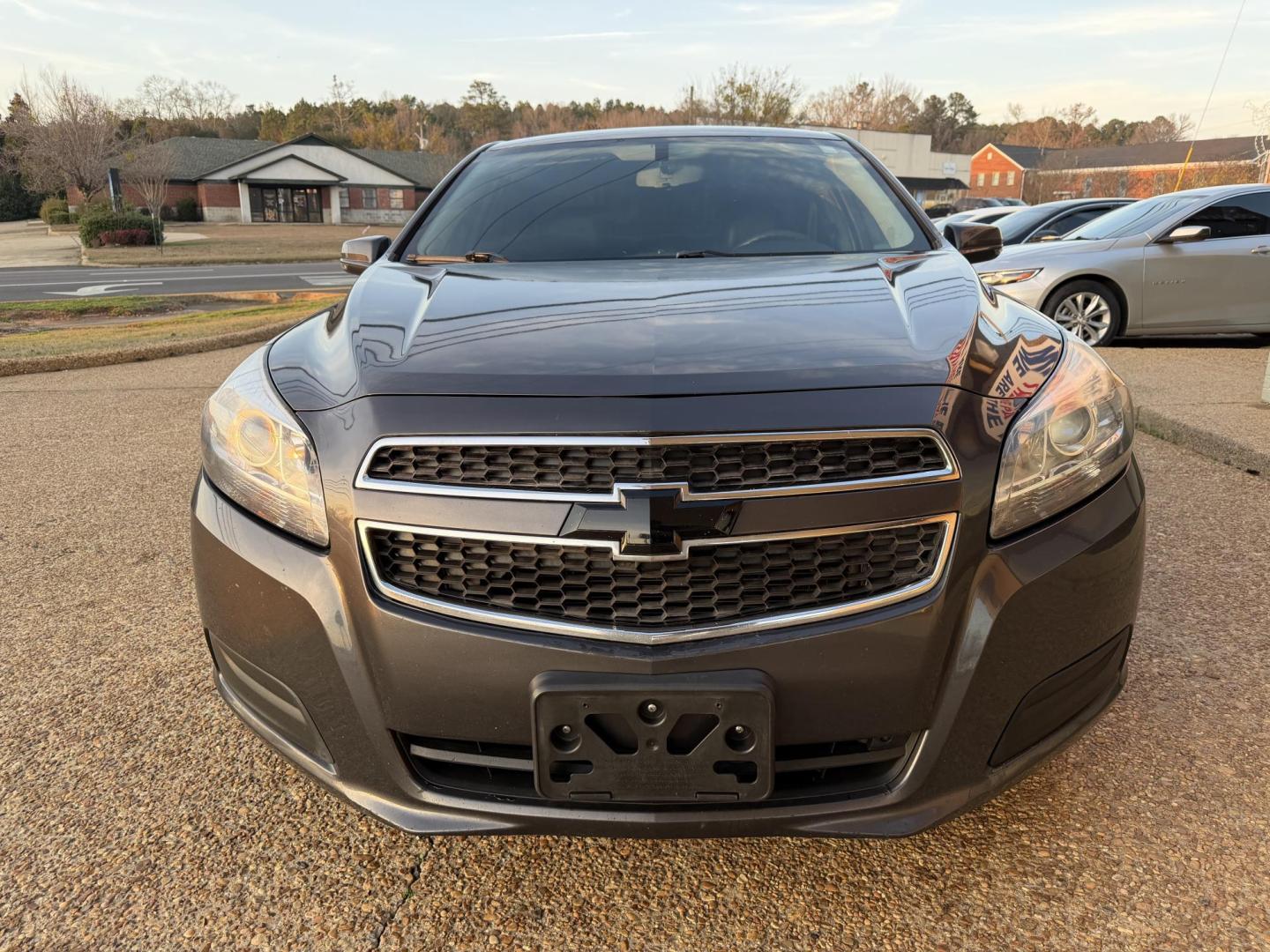 2013 GRAY CHEVROLET MALIBU 1LT (1G11C5SA7DF) , located at 922 W. Beacon St., Philadelphia, MS, 39350, (601) 650-3675, 32.770447, -89.127151 - Photo#1