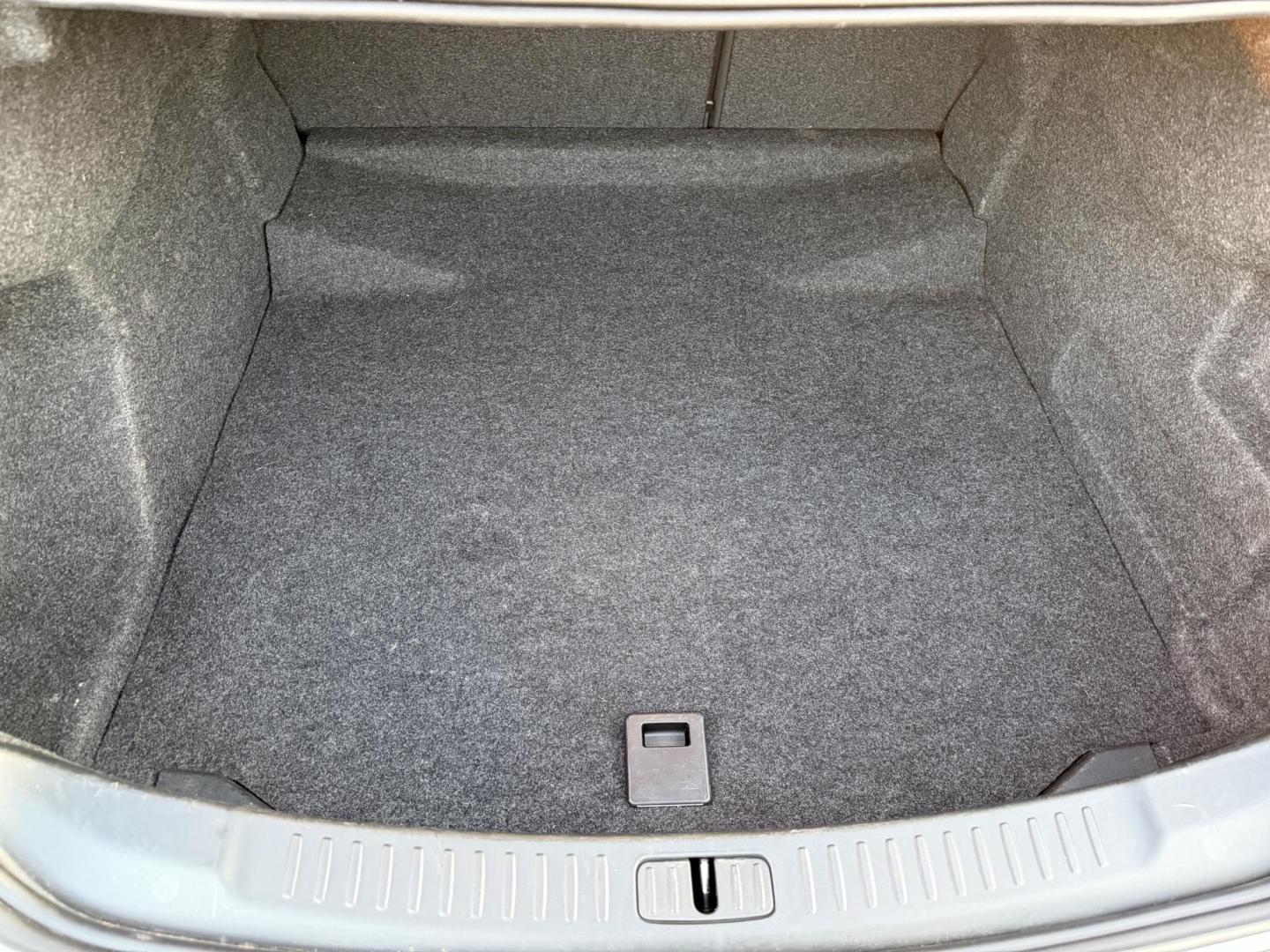 2013 GRAY CHEVROLET MALIBU 1LT (1G11C5SA7DF) , located at 922 W. Beacon St., Philadelphia, MS, 39350, (601) 650-3675, 32.770447, -89.127151 - Photo#18