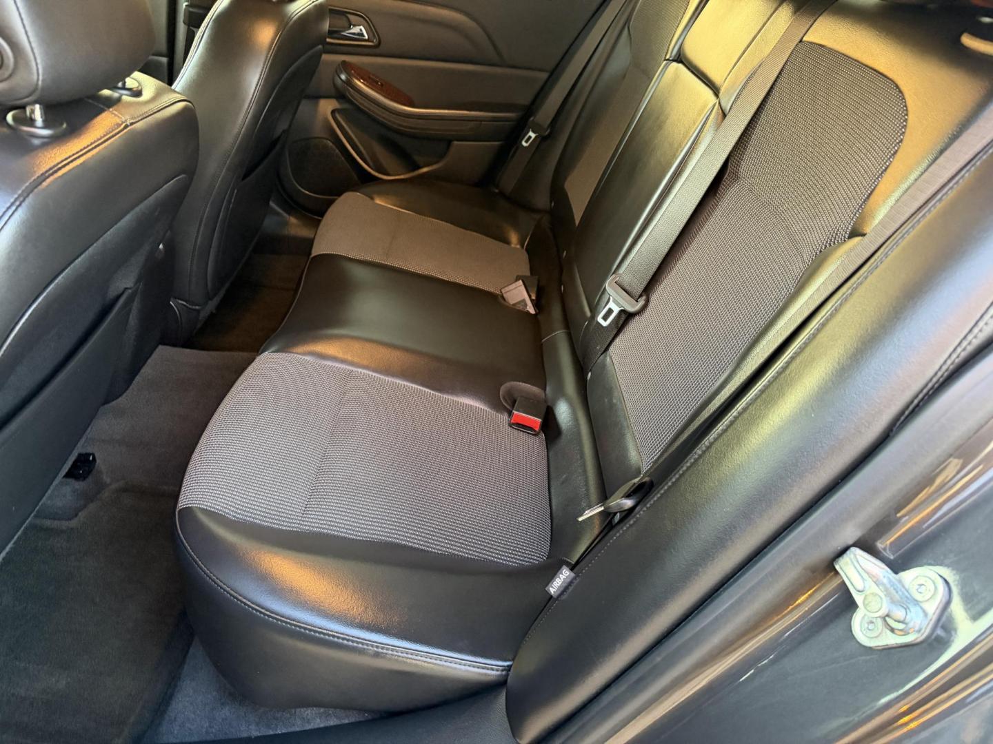 2013 GRAY CHEVROLET MALIBU 1LT (1G11C5SA7DF) , located at 922 W. Beacon St., Philadelphia, MS, 39350, (601) 650-3675, 32.770447, -89.127151 - Photo#13