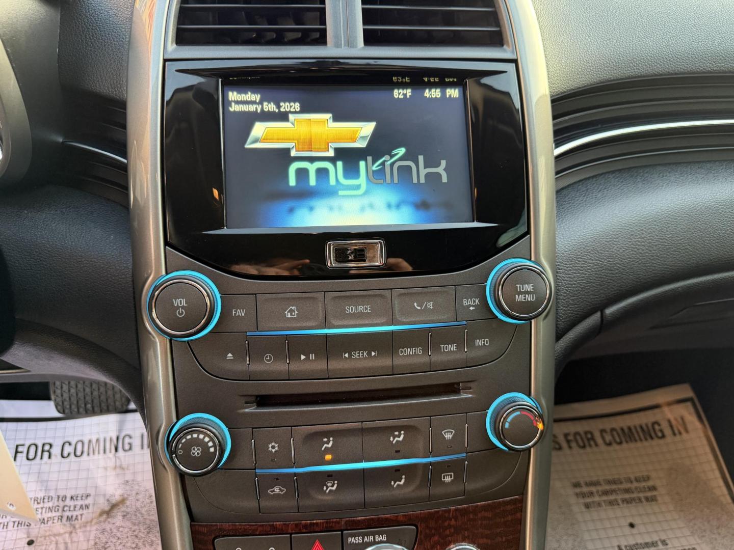 2013 GRAY CHEVROLET MALIBU 1LT (1G11C5SA7DF) , located at 922 W. Beacon St., Philadelphia, MS, 39350, (601) 650-3675, 32.770447, -89.127151 - Photo#17