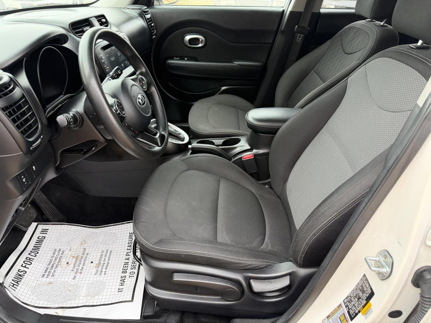 2019 WHITE KIA SOUL + (PLUS) (KNDJP3A55K7) , located at 922 W. Beacon St., Philadelphia, MS, 39350, (601) 650-3675, 32.770447, -89.127151 - Photo#9