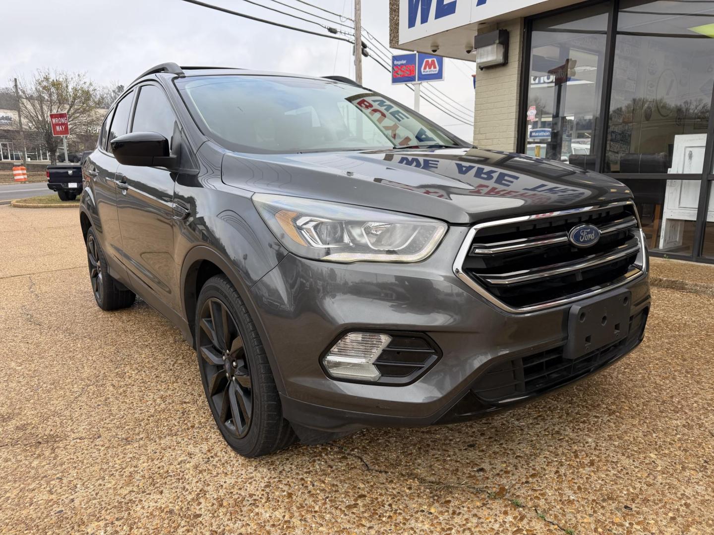2019 GRAY FORD ESCAPE SE (1FMCU0GD1KU) , located at 922 W. Beacon St., Philadelphia, MS, 39350, (601) 650-3675, 32.770447, -89.127151 - Photo#0