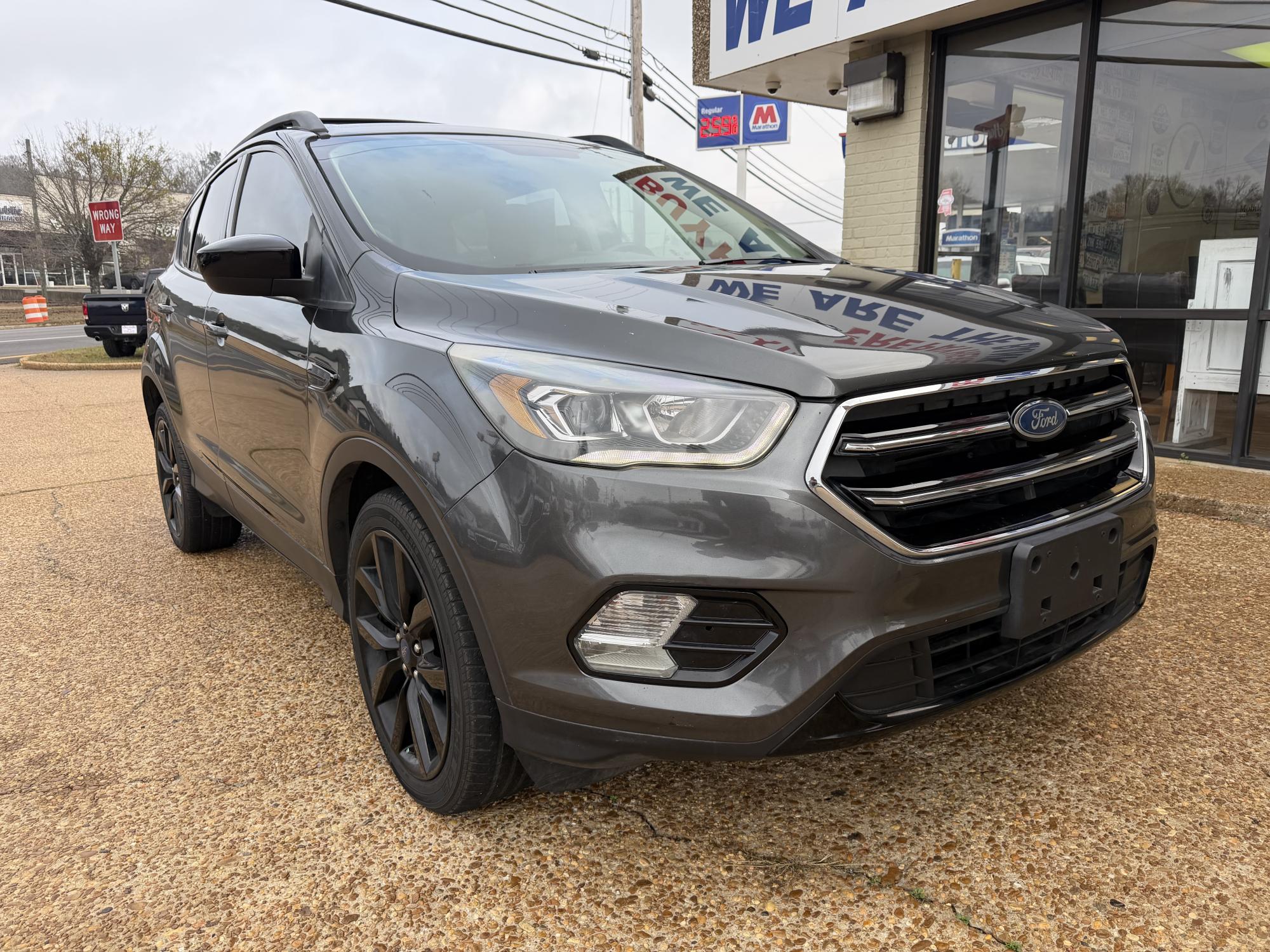 photo of 2019 FORD ESCAPE SE 