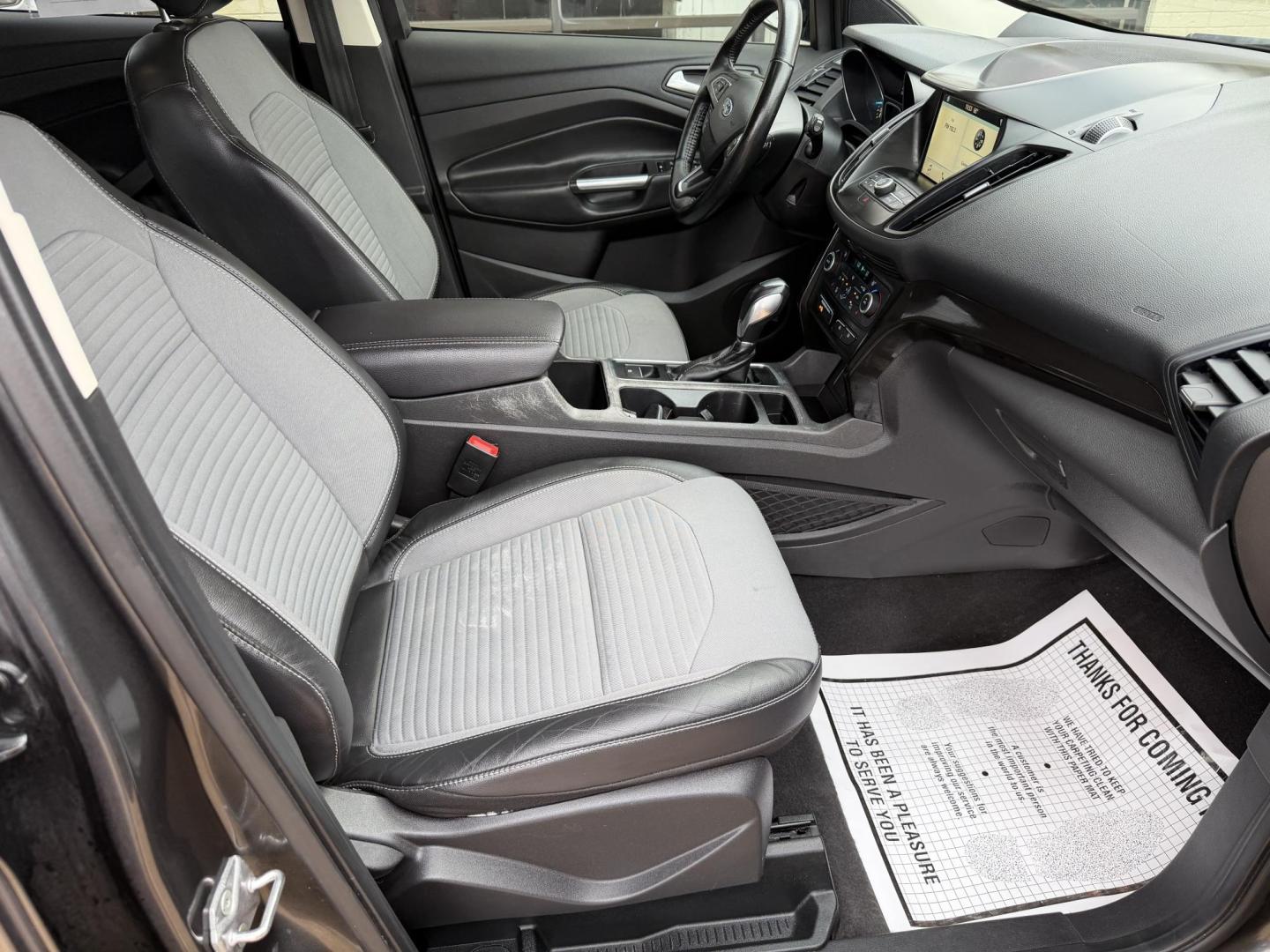 2019 GRAY FORD ESCAPE SE (1FMCU0GD1KU) , located at 922 W. Beacon St., Philadelphia, MS, 39350, (601) 650-3675, 32.770447, -89.127151 - Photo#10