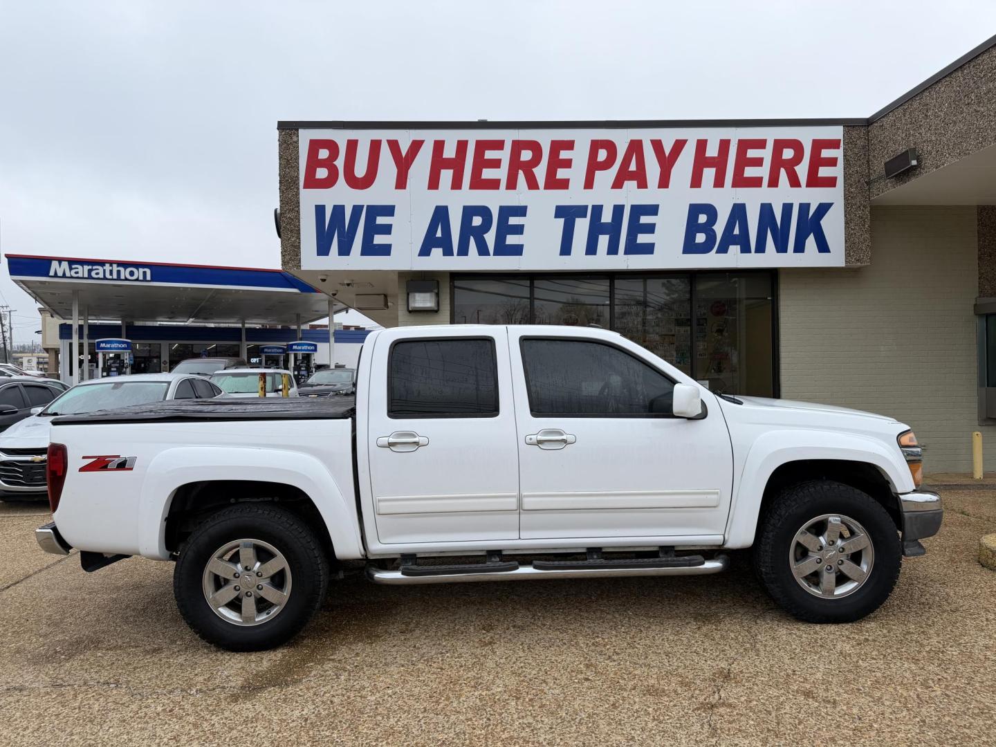 2011 WHITE CHEVROLET COLORADO 2LT (1GCHSDFE2B8) , located at 922 W. Beacon St., Philadelphia, MS, 39350, (601) 650-3675, 32.770447, -89.127151 - Photo#6
