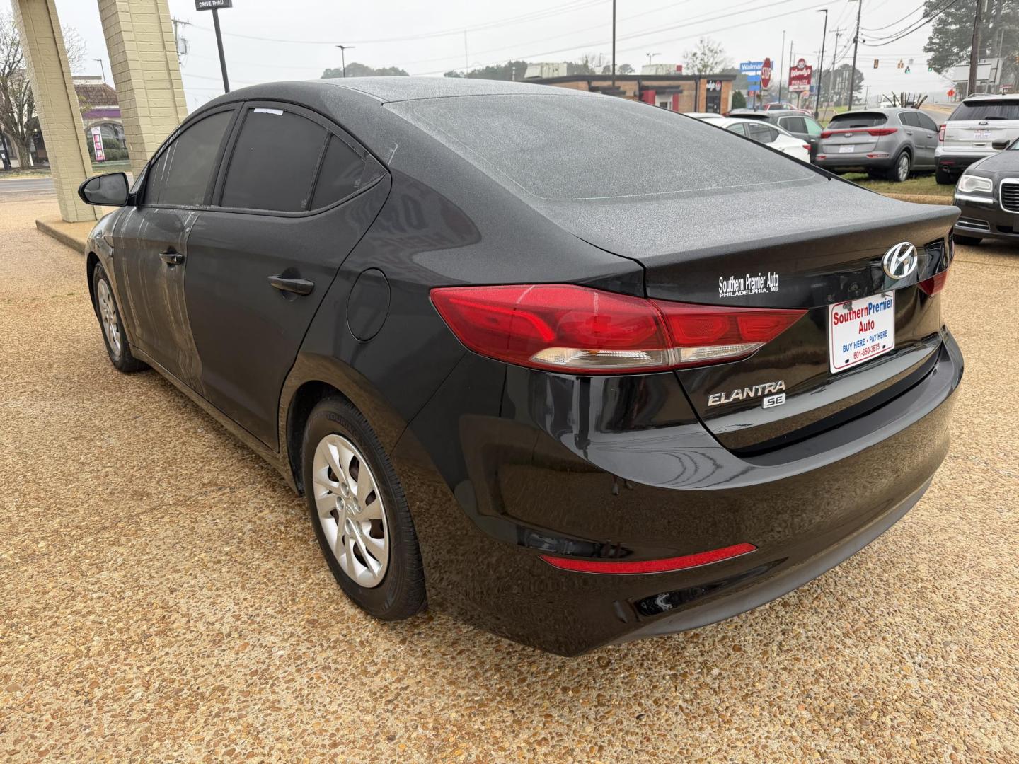 2018 BLACK HYUNDAI ELANTRA SE (5NPD74LFXJH) , located at 922 W. Beacon St., Philadelphia, MS, 39350, (601) 650-3675, 32.770447, -89.127151 - Photo#3