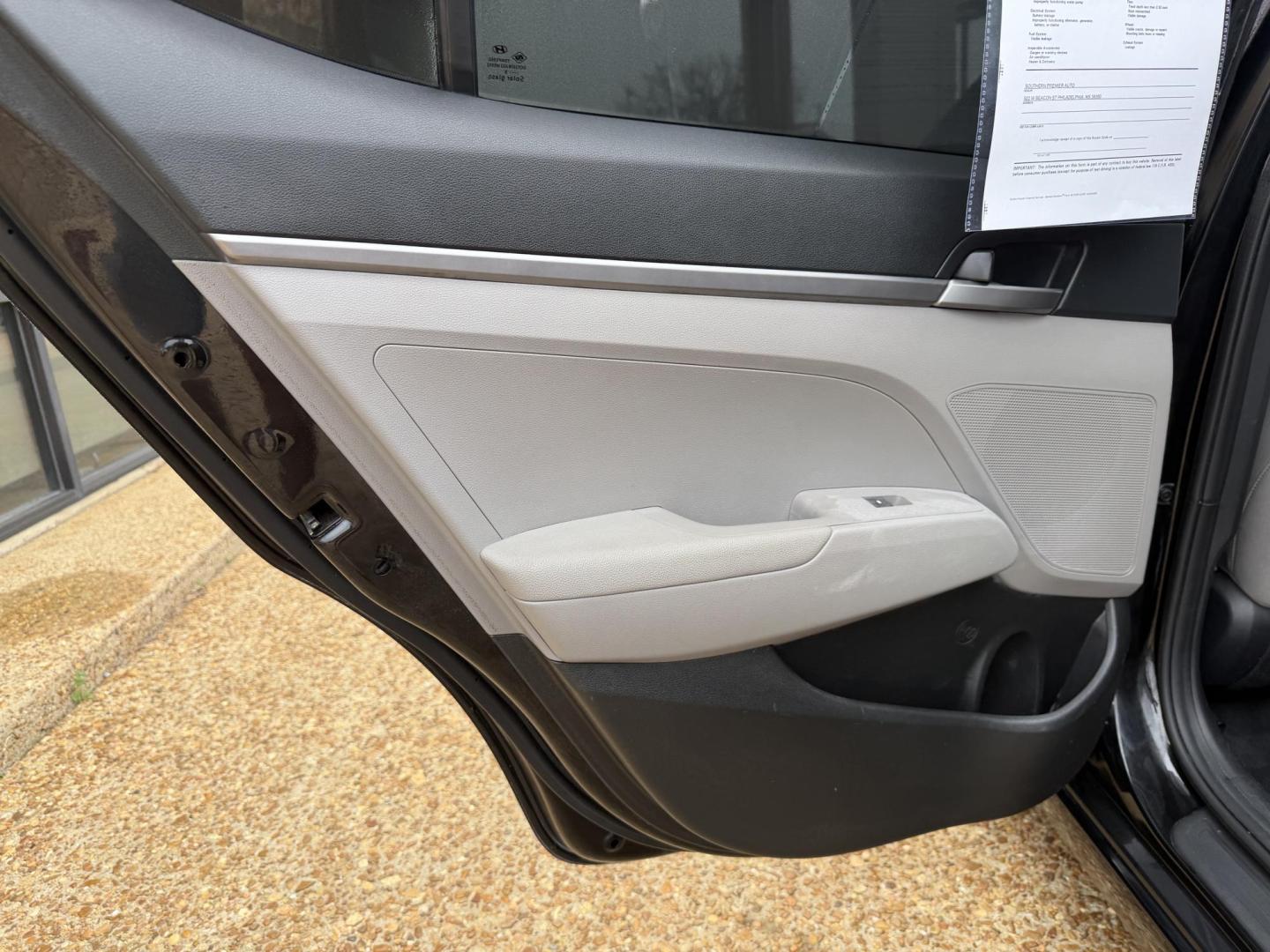 2018 BLACK HYUNDAI ELANTRA SE (5NPD74LFXJH) , located at 922 W. Beacon St., Philadelphia, MS, 39350, (601) 650-3675, 32.770447, -89.127151 - Photo#11