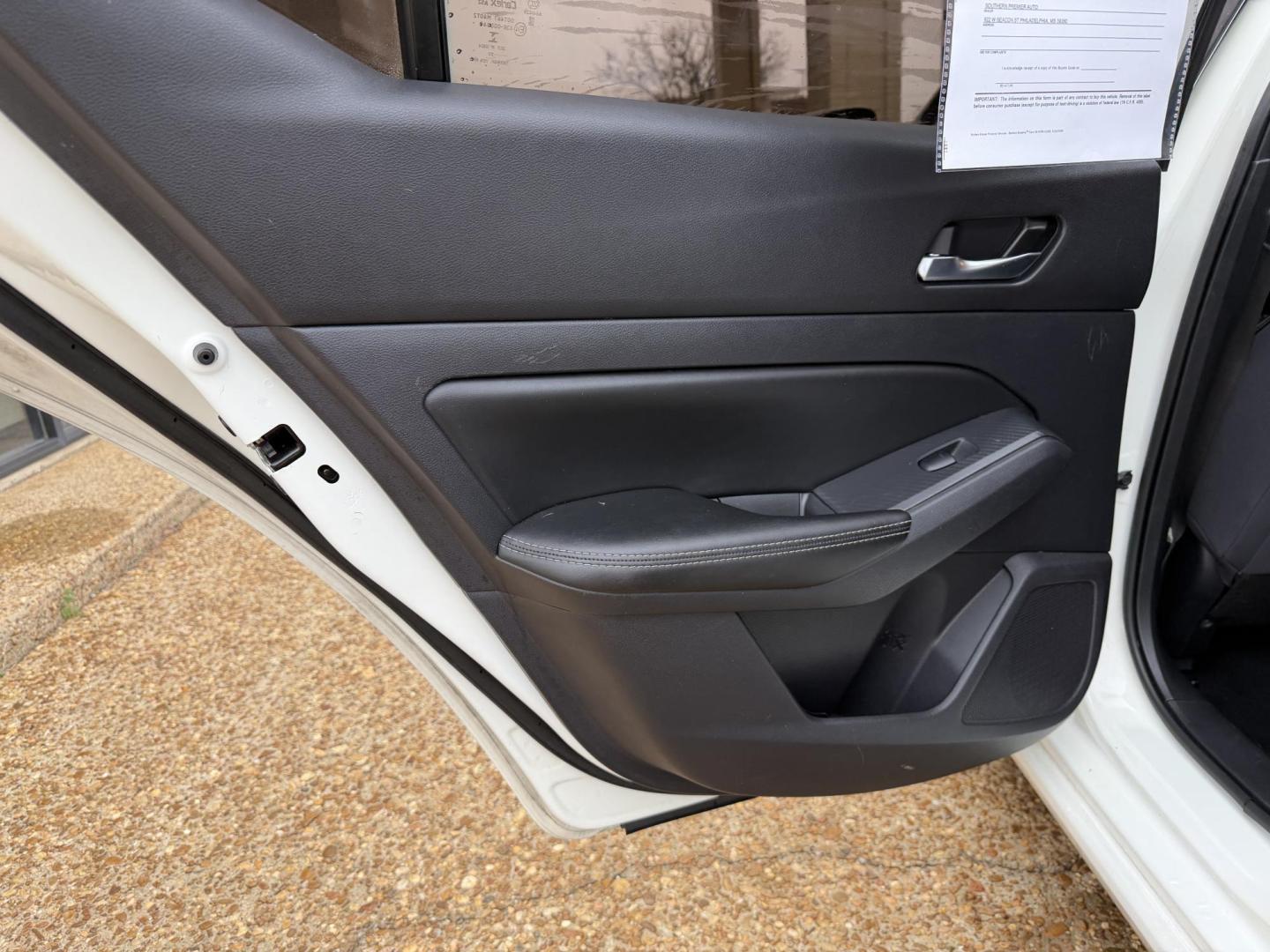 2020 WHITE NISSAN ALTIMA 2.5 S (1N4BL4BV2LC) , located at 922 W. Beacon St., Philadelphia, MS, 39350, (601) 650-3675, 32.770447, -89.127151 - Photo#12